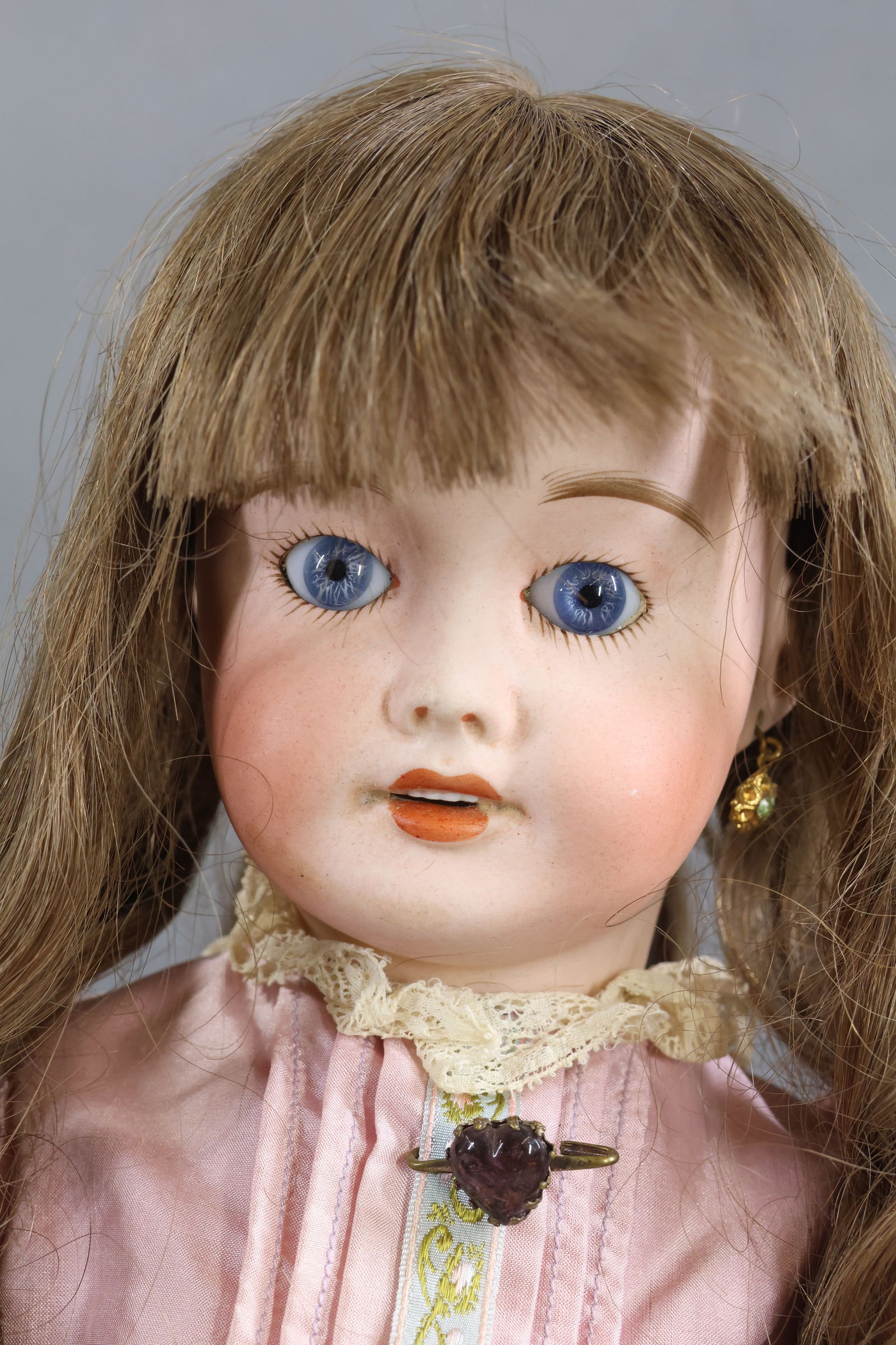 FRENCH BISQUE DOLLS. - 3