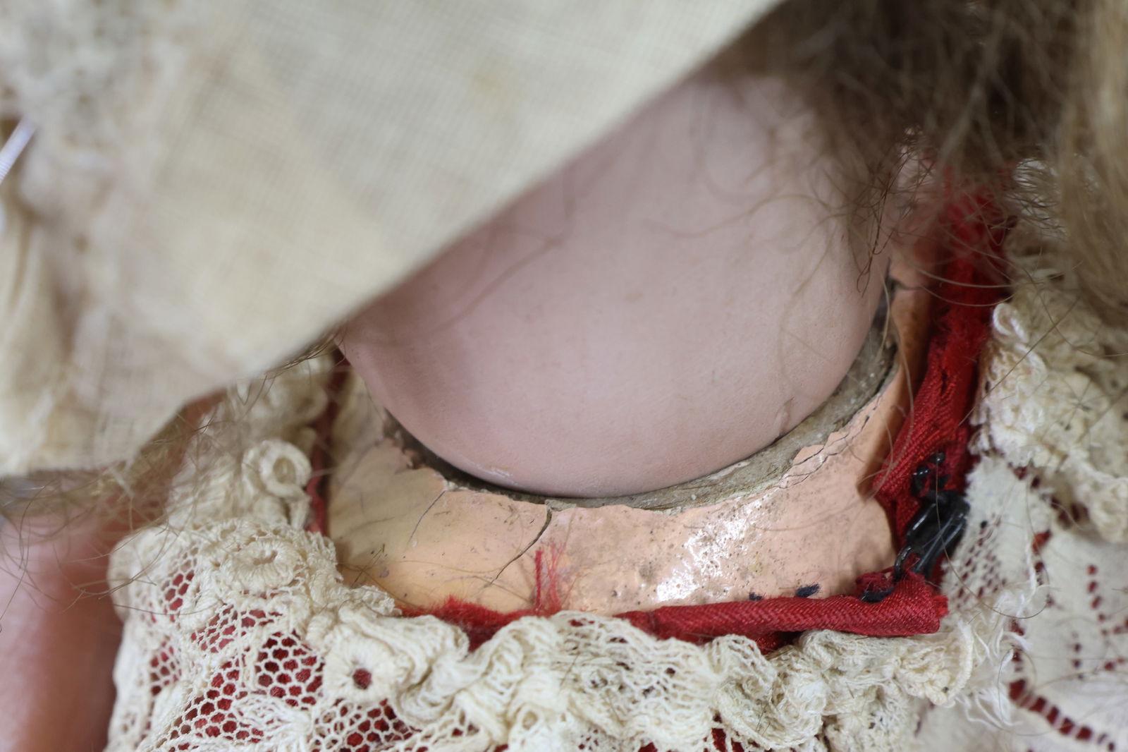 FRENCH BISQUE DOLLS. - 5