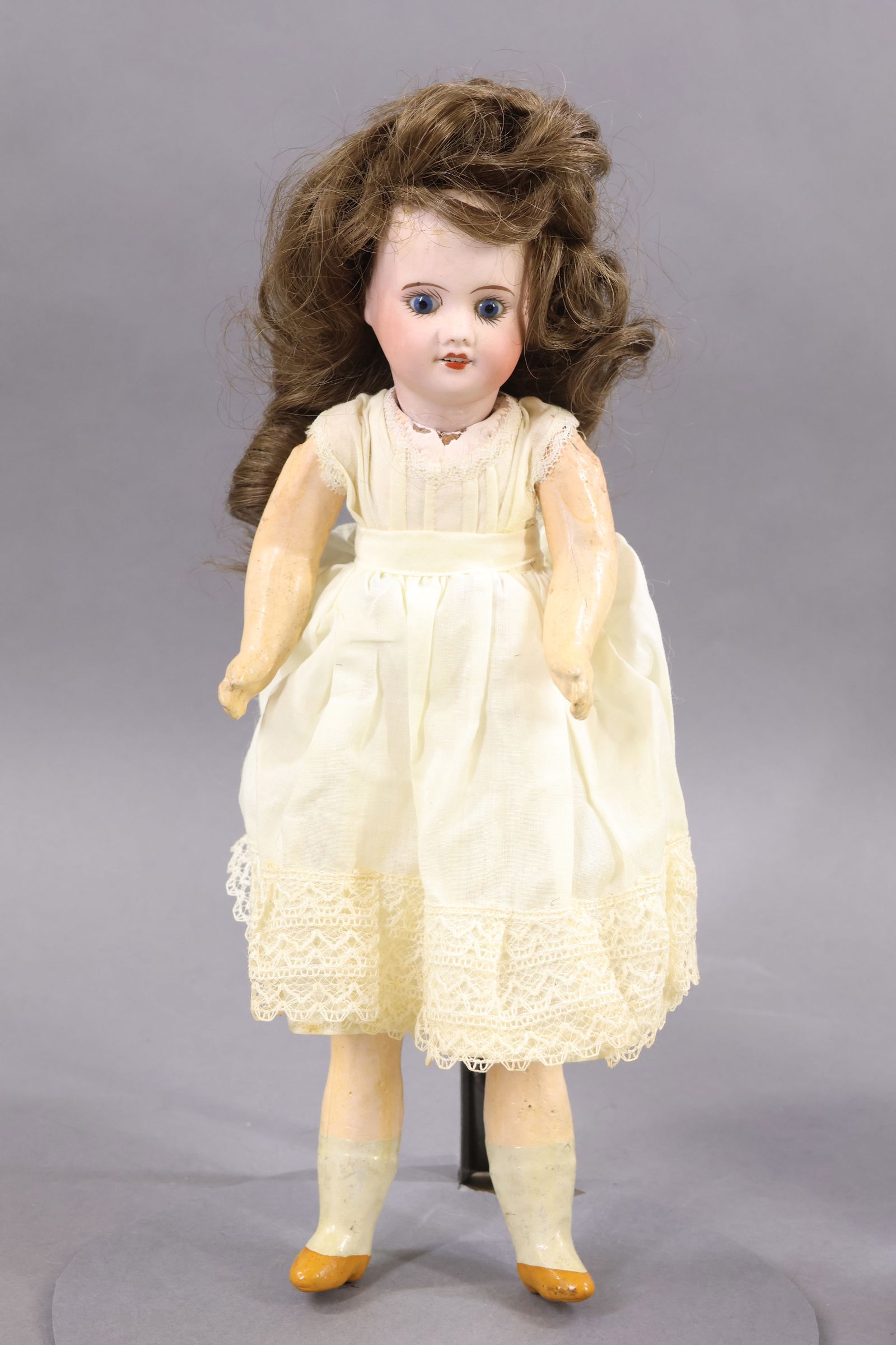 FRENCH BISQUE DOLLS. - 8