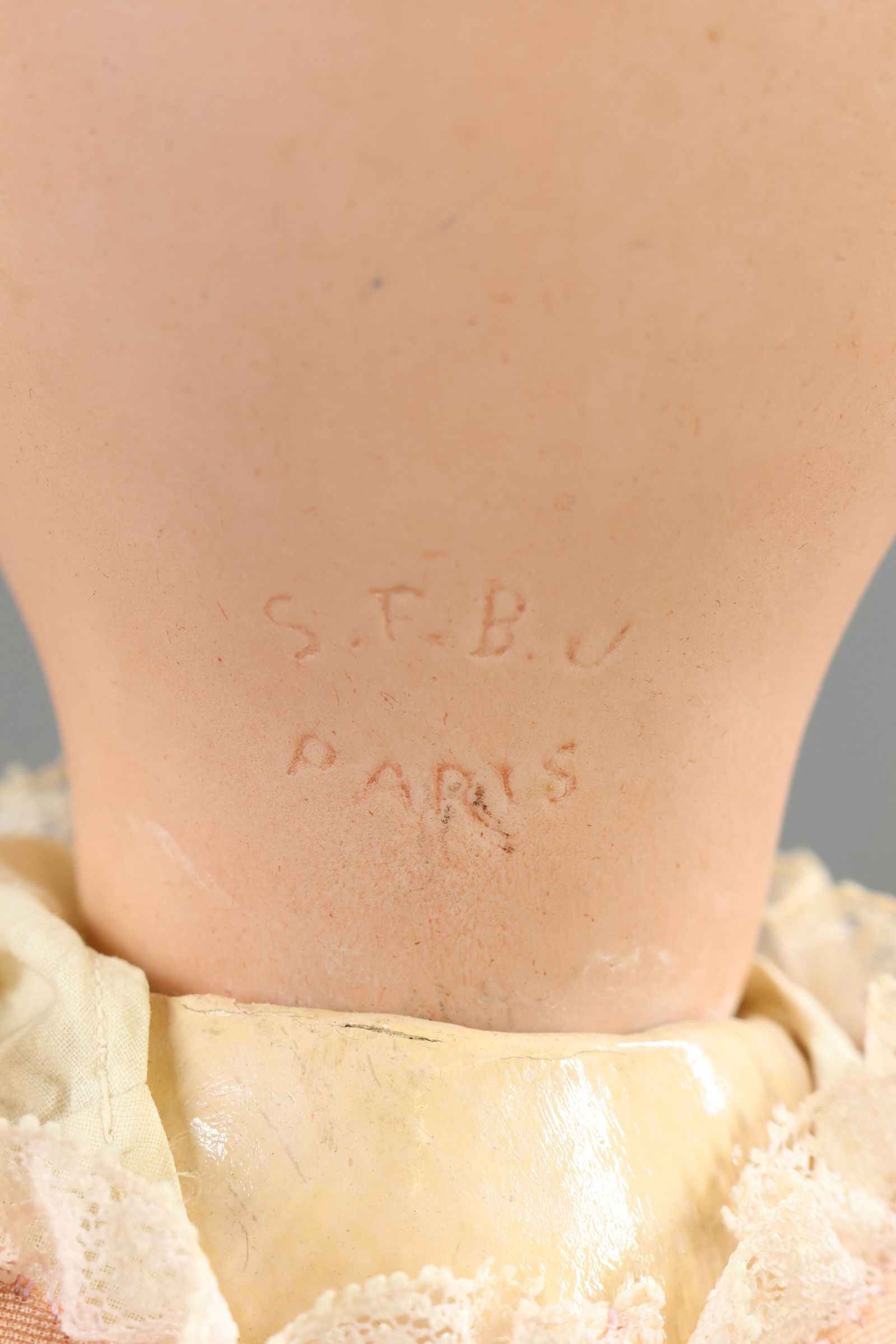 FRENCH BISQUE DOLLS. - 8