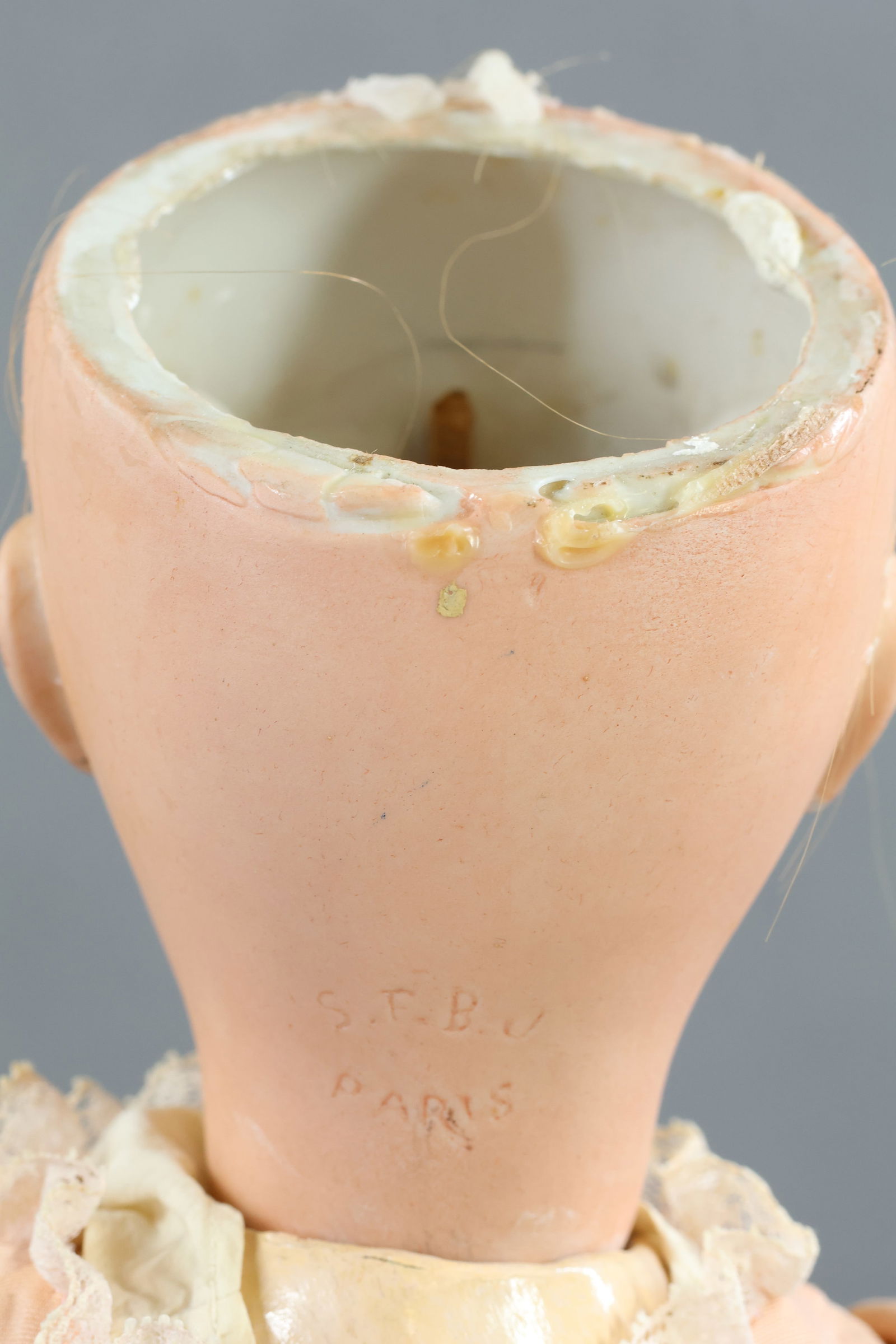 FRENCH BISQUE DOLLS. - 9