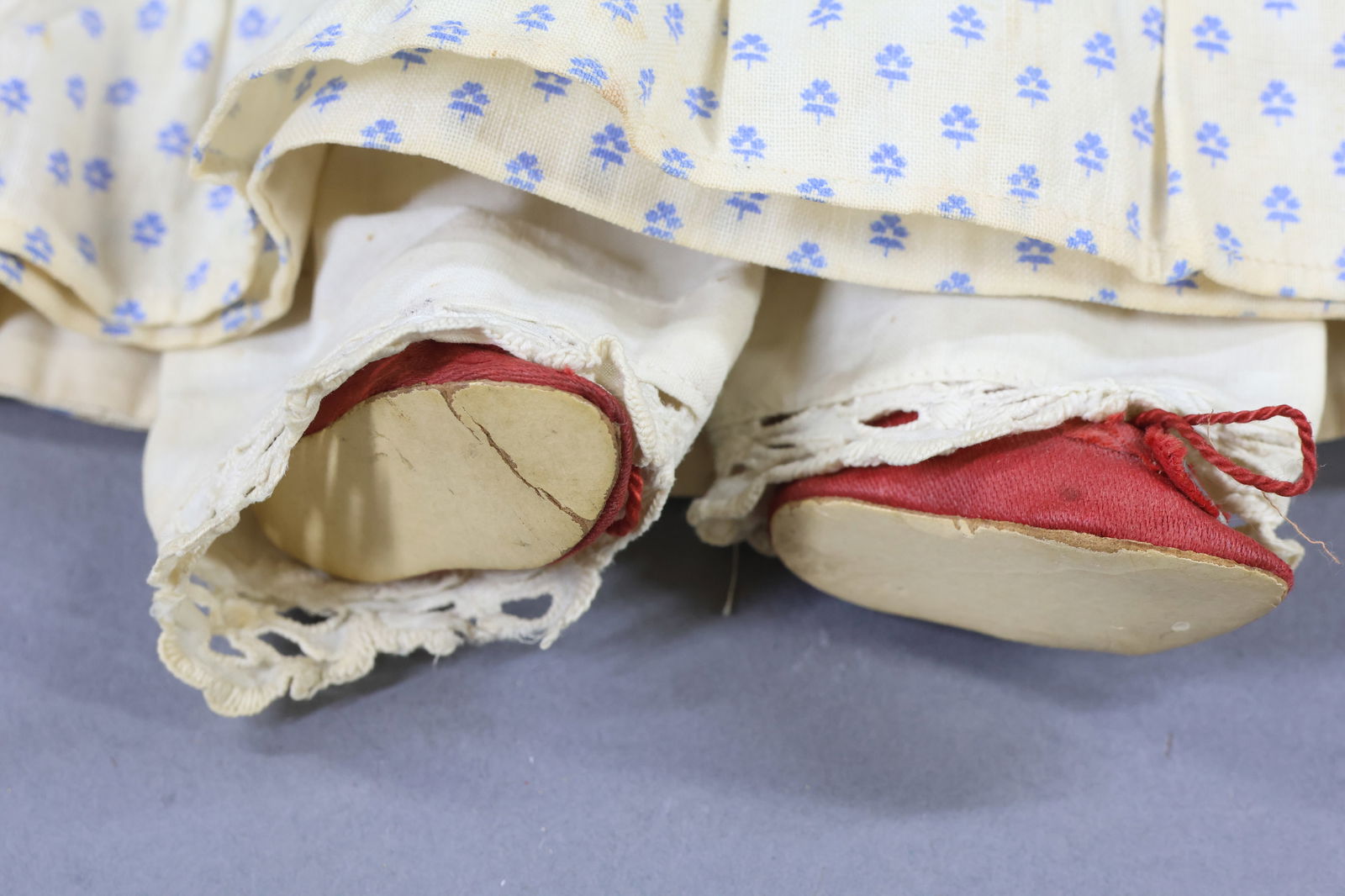 PAPIER MACHE DOLLS. - 3