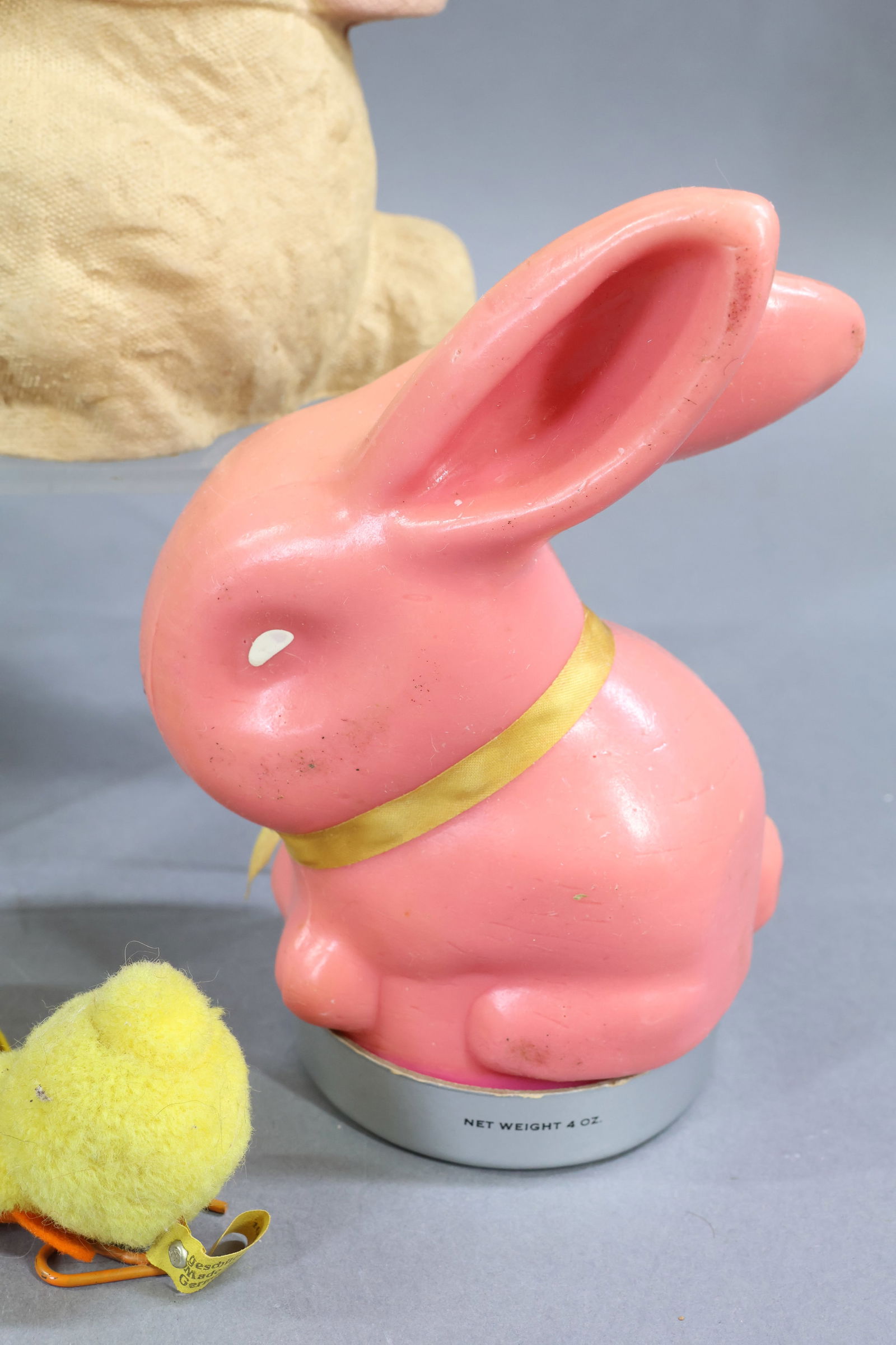 HOLIDAY/NOVELTIES. - 7