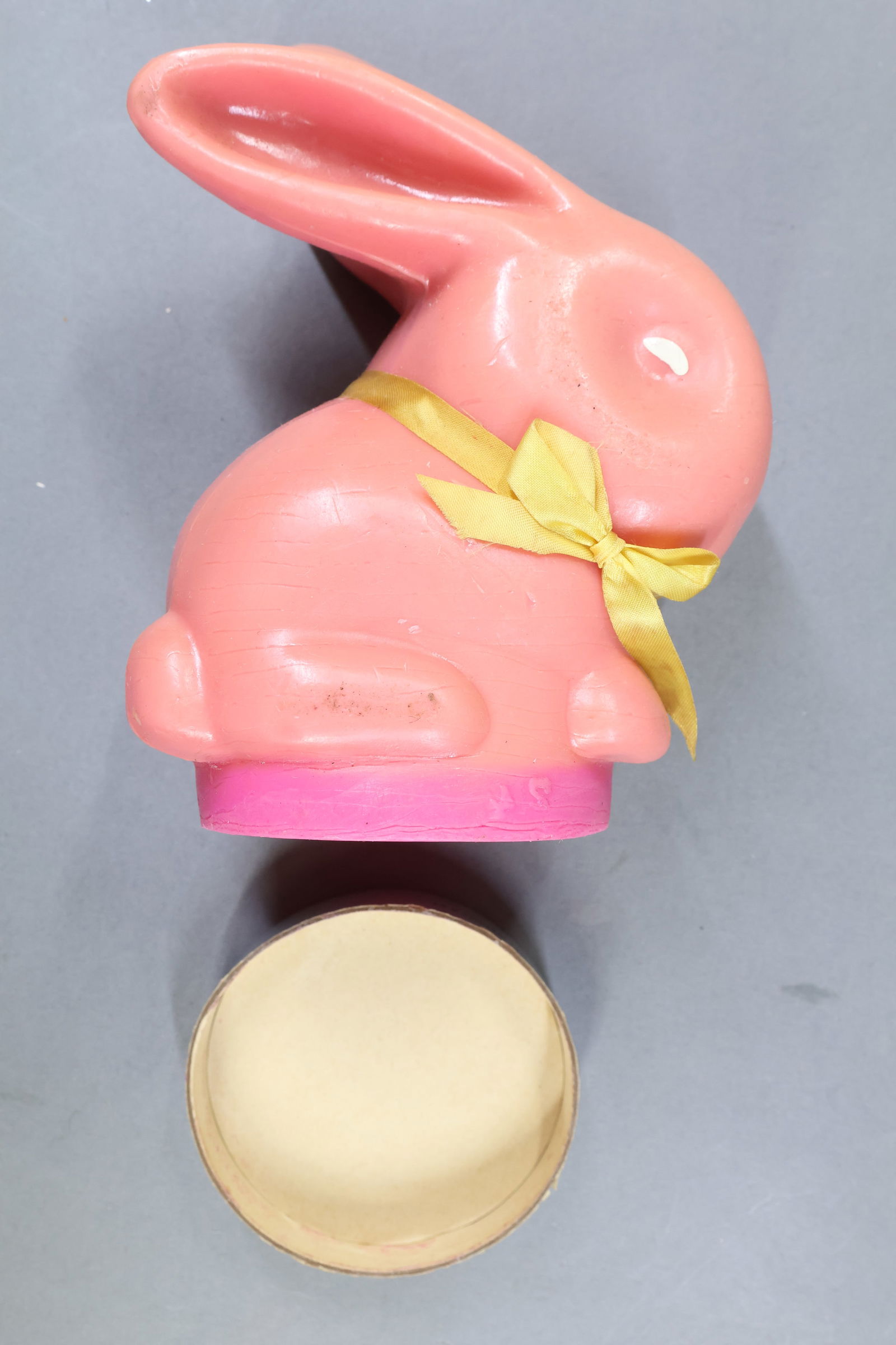 HOLIDAY/NOVELTIES. - 9