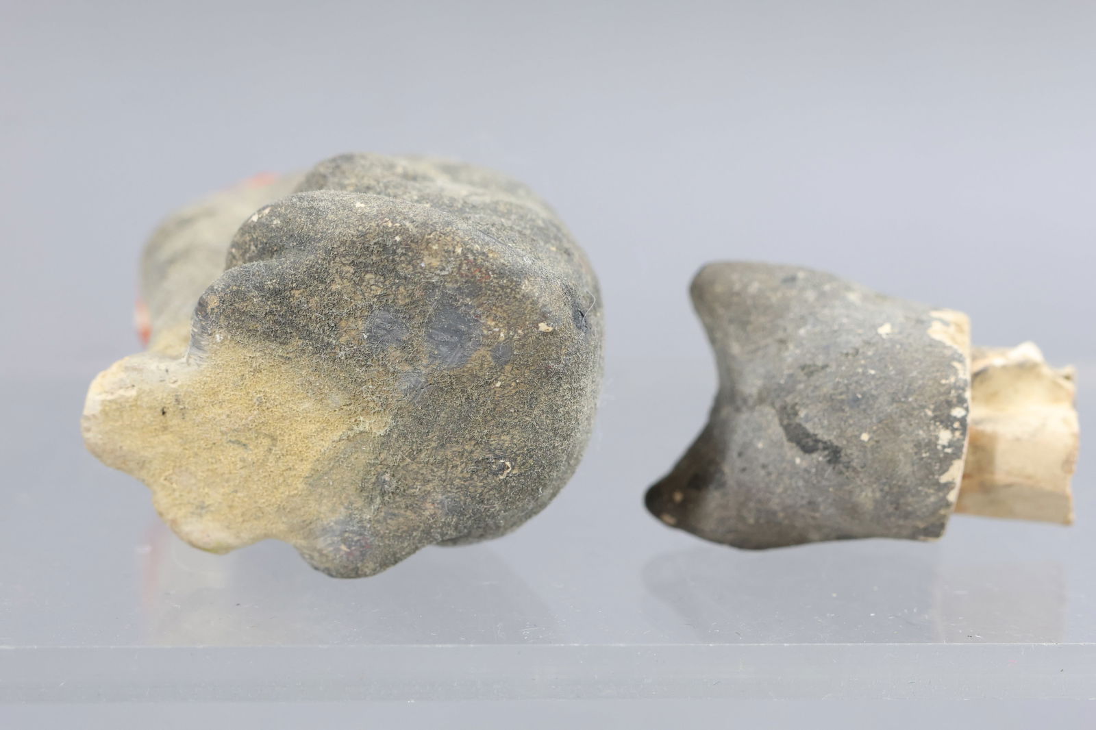 HOLIDAY/NOVELTIES. - 9