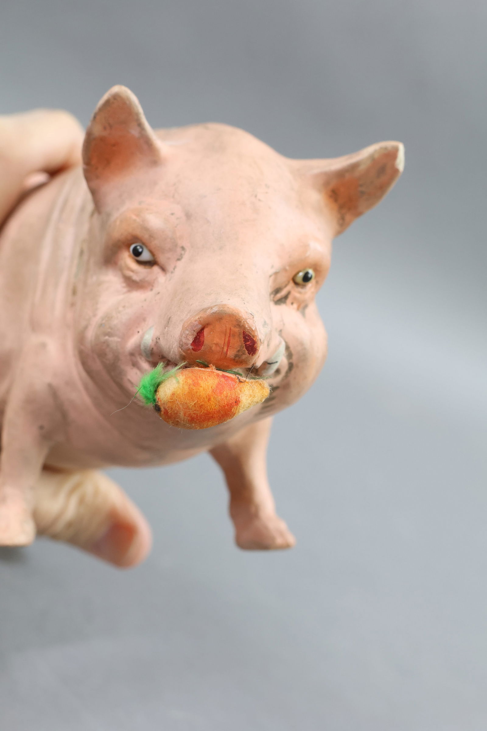 HOLIDAY/NOVELTIES. - 4