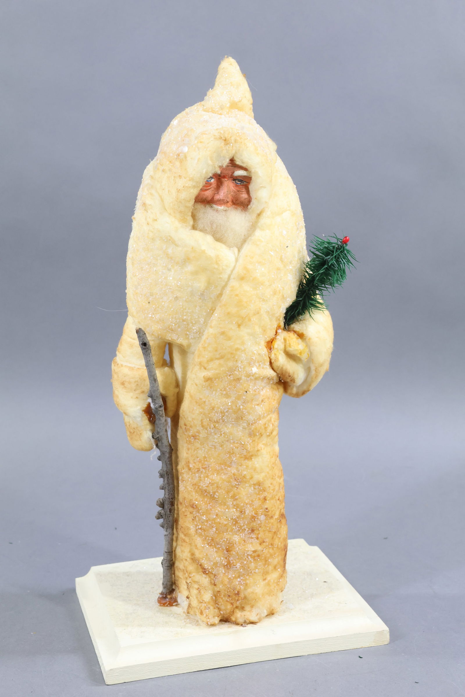 HOLIDAY/NOVELTIES. - 13