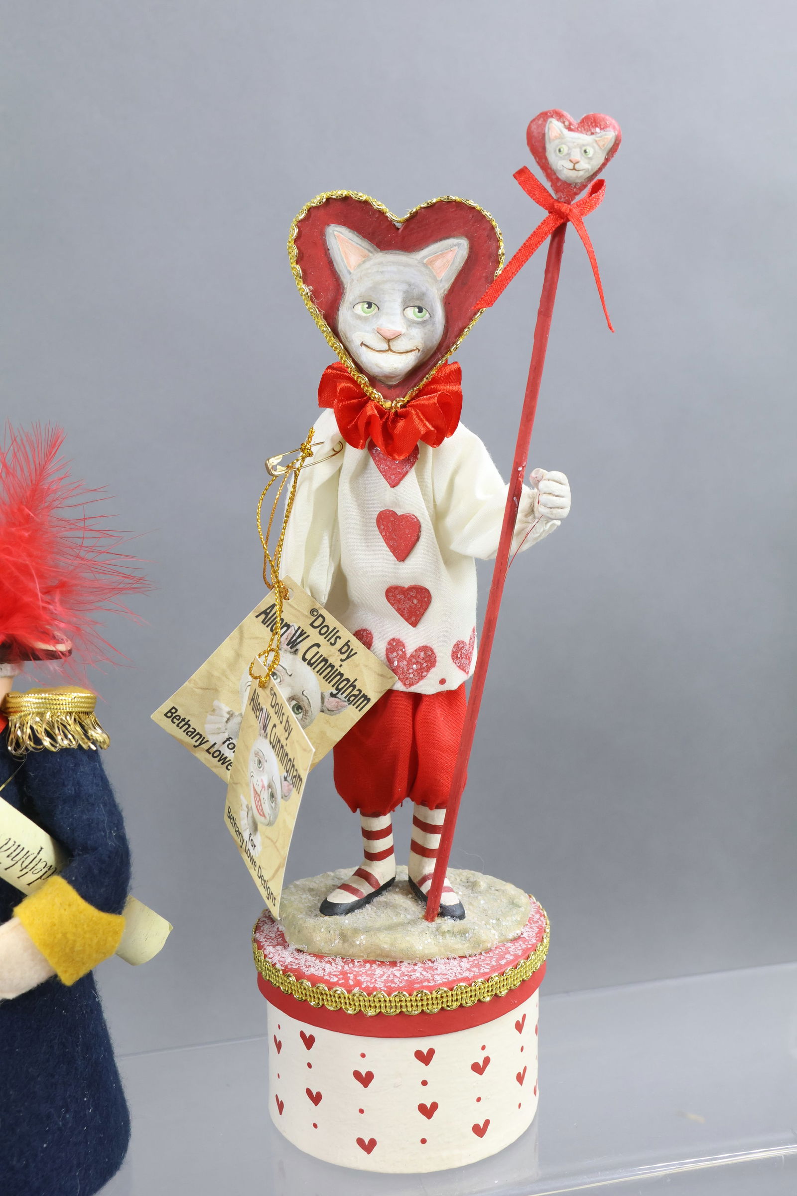 HOLIDAY/NOVELTIES. - 4