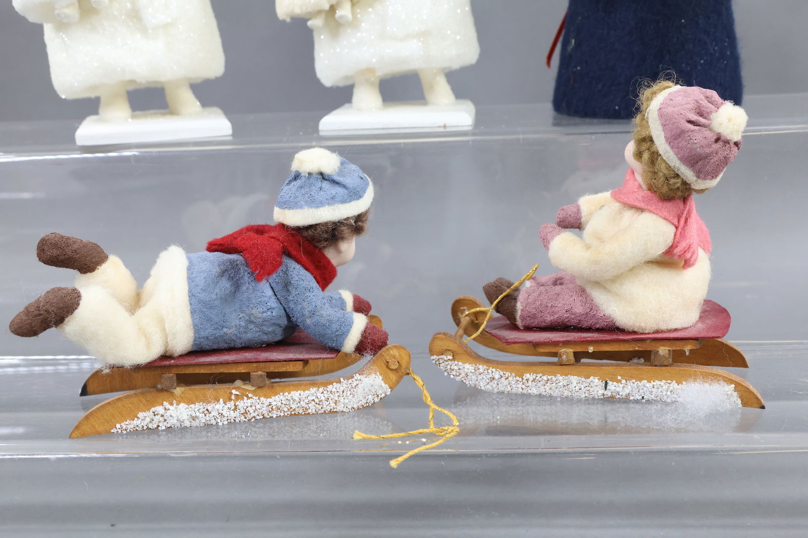 HOLIDAY/NOVELTIES. - 7