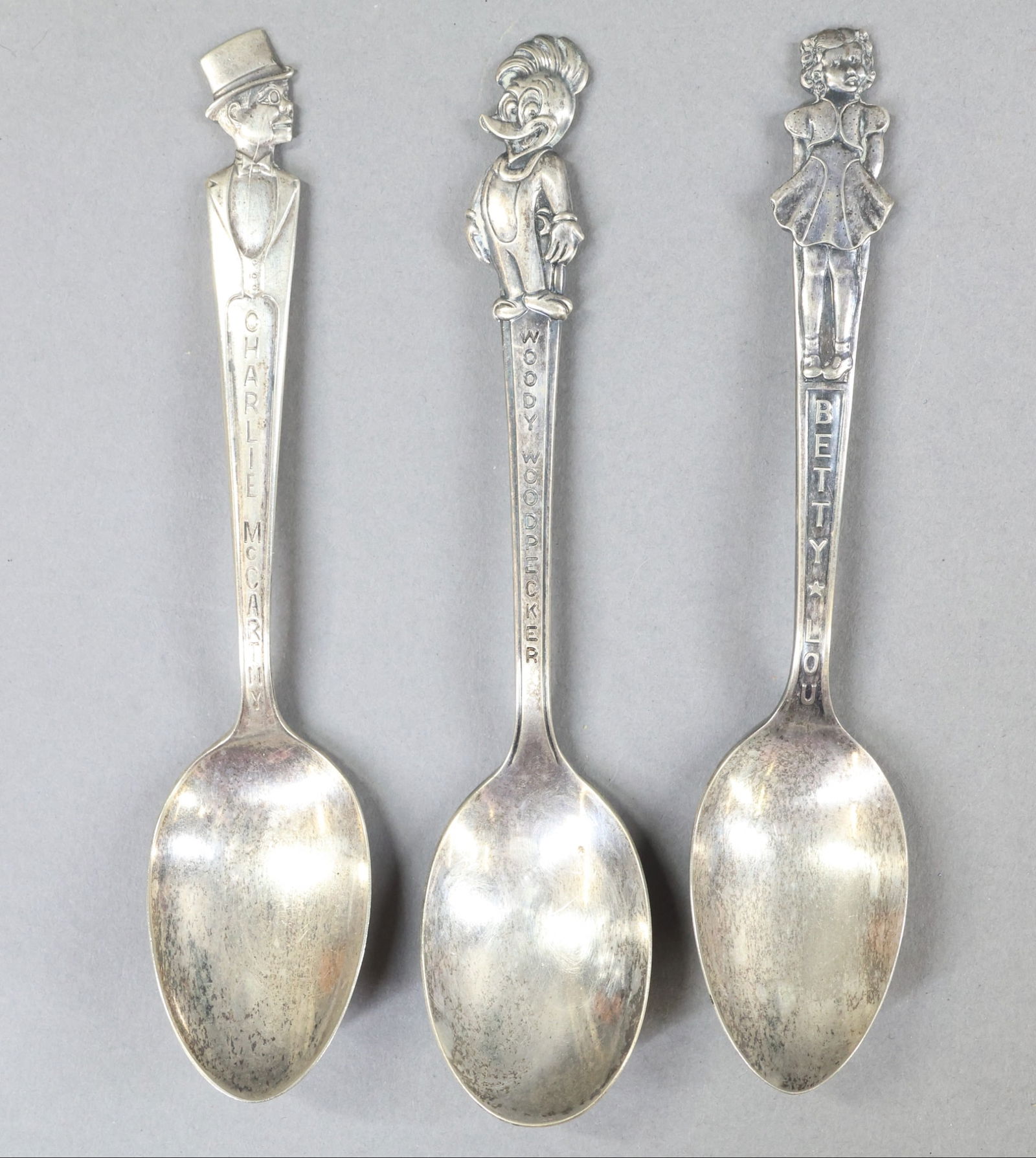 HOLIDAY/NOVELTIES. - 6