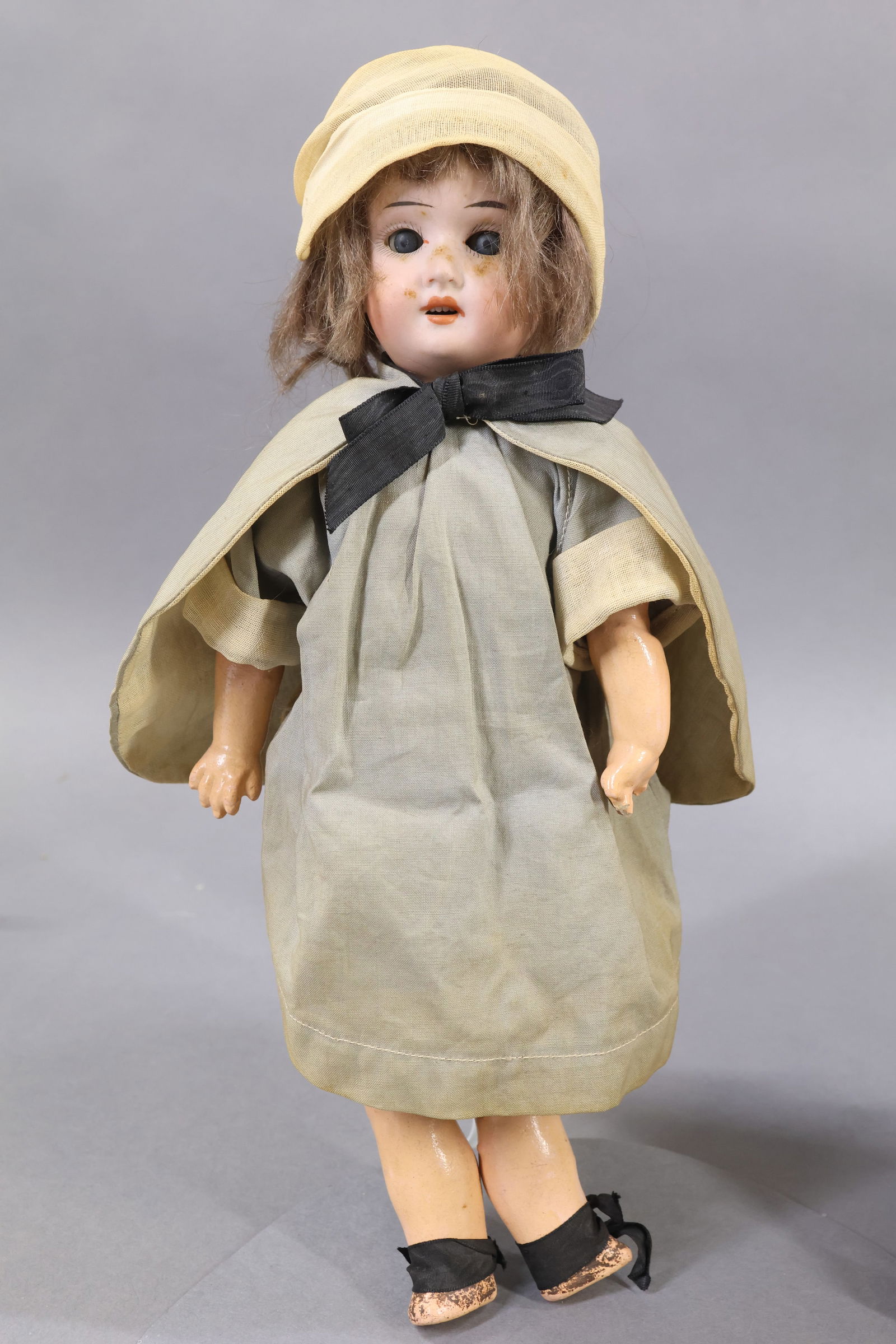 GERMAN BISQUE DOLLS. - 2