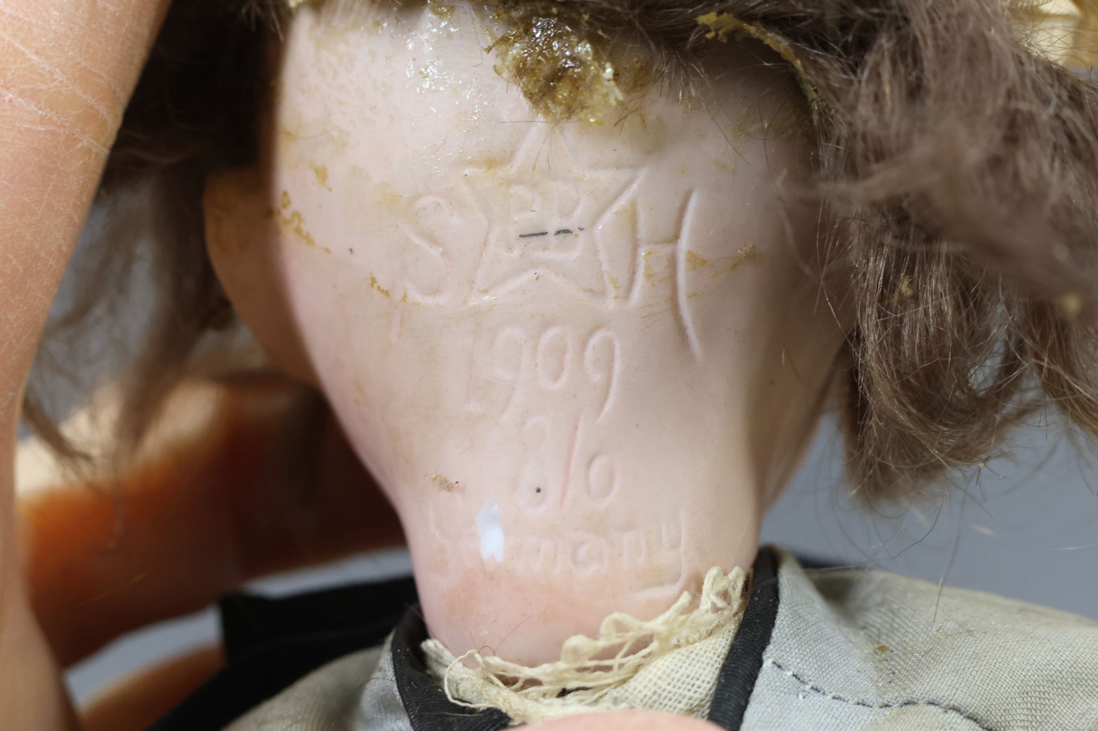 GERMAN BISQUE DOLLS. - 5