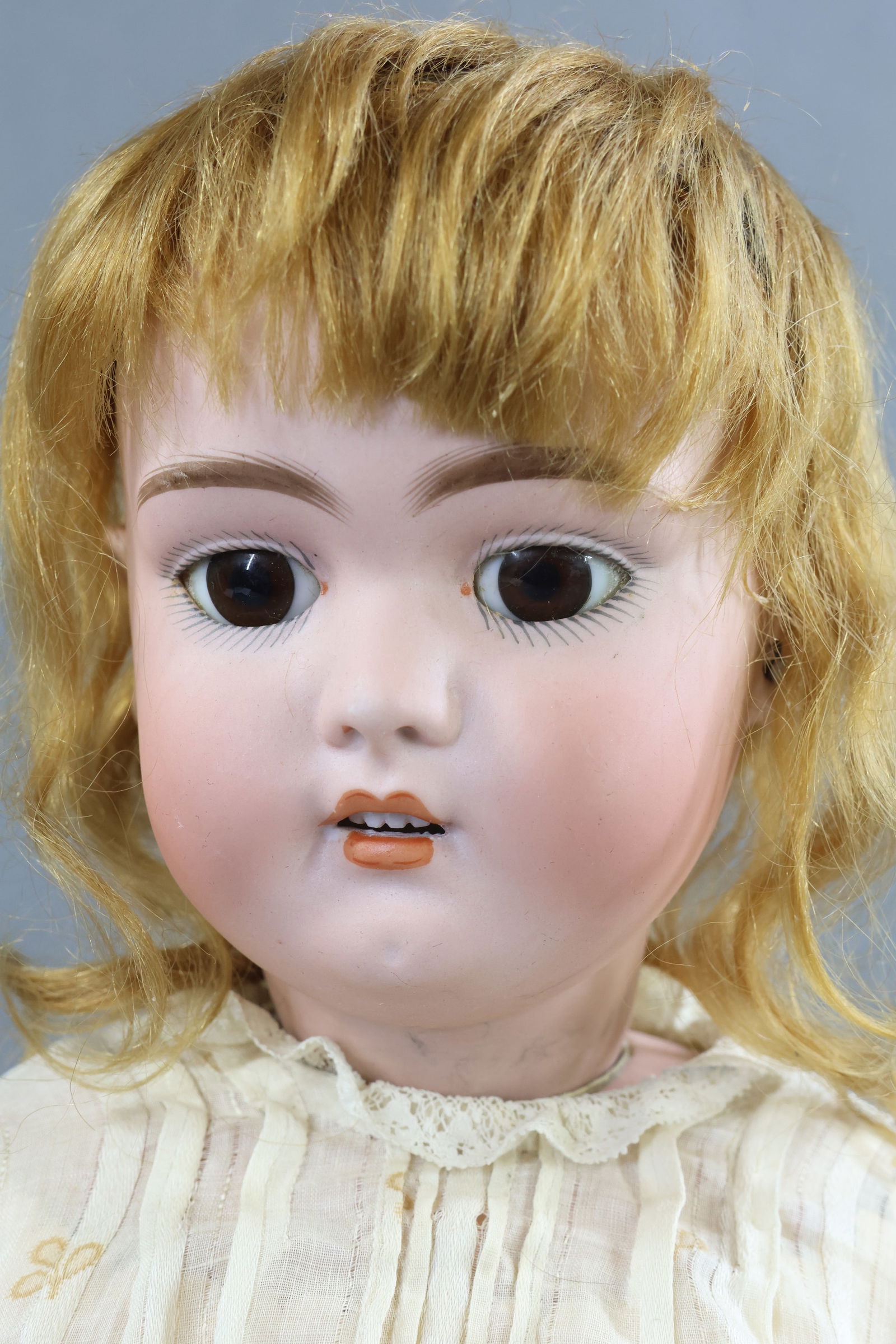 GERMAN BISQUE DOLLS. - 10