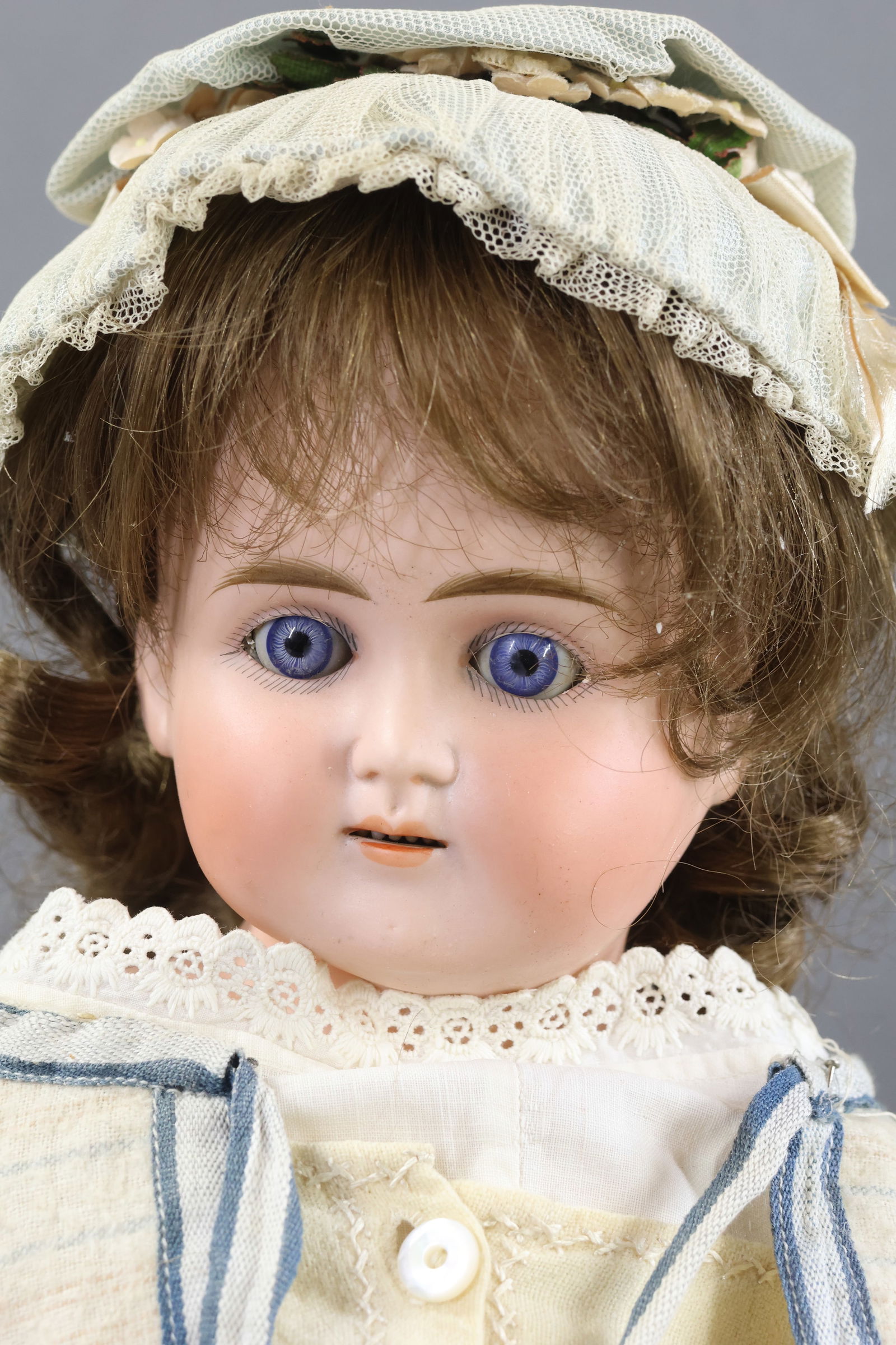 GERMAN BISQUE DOLLS. - 3