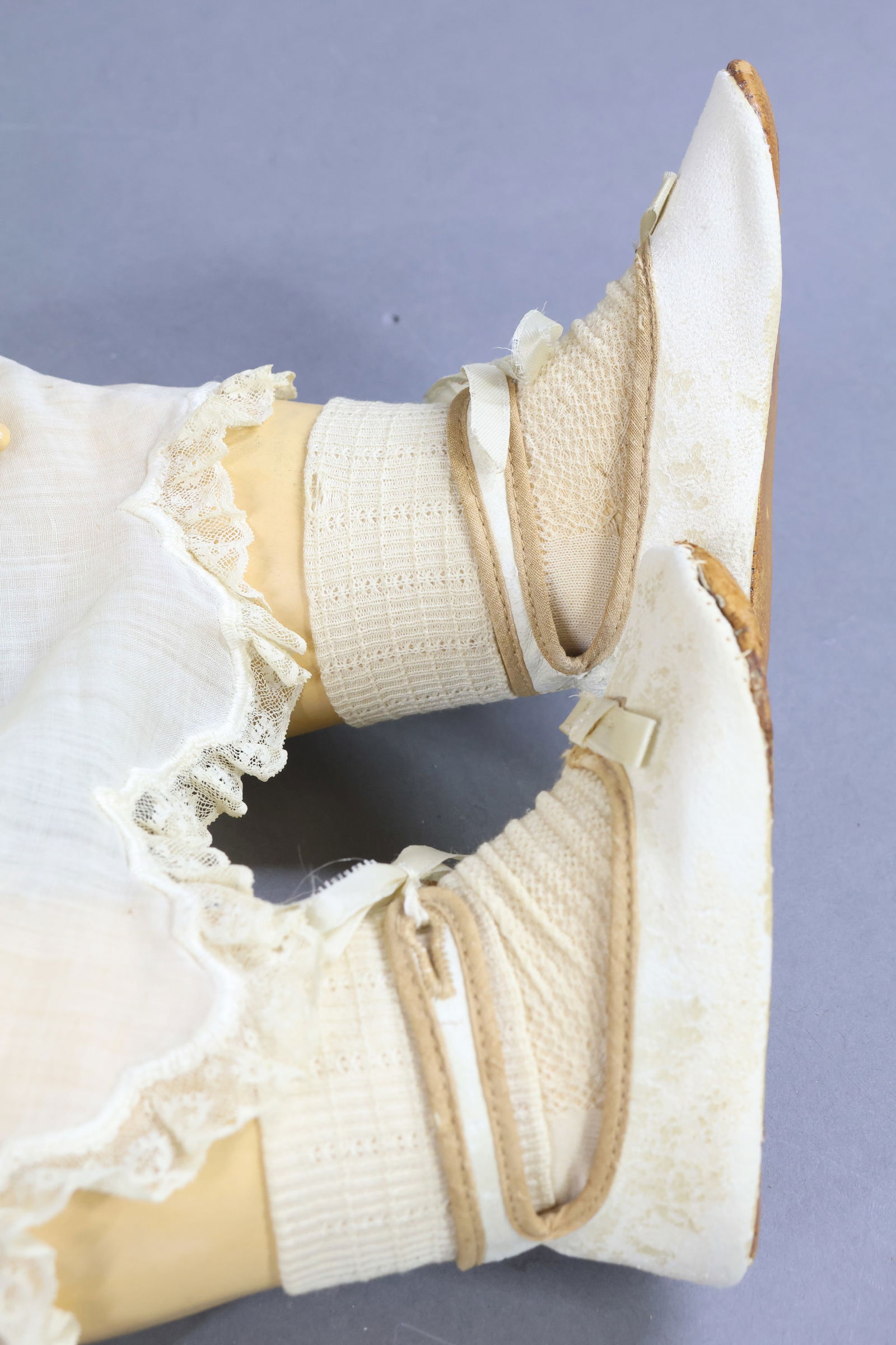 GERMAN BISQUE DOLLS. - 6