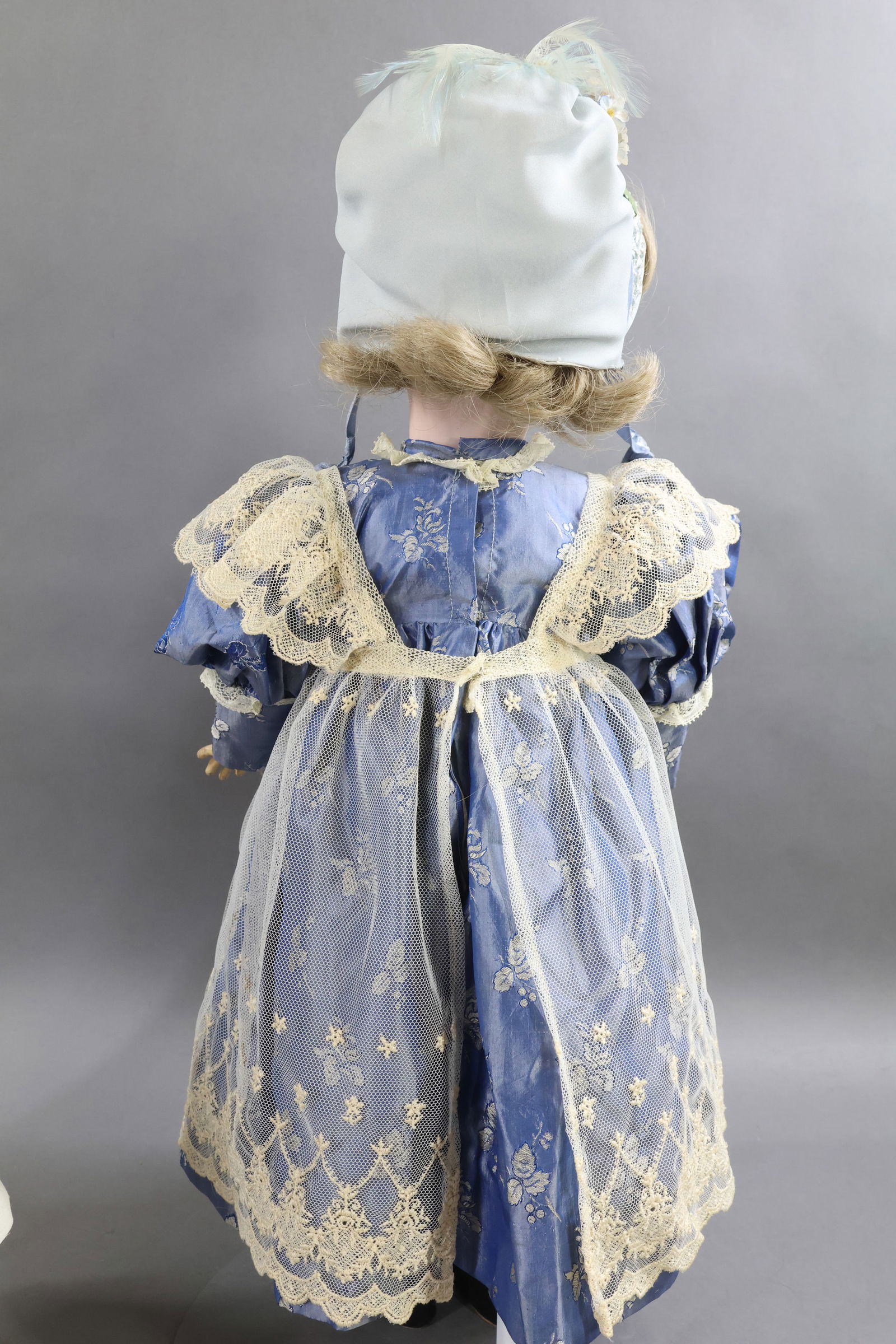 GERMAN BISQUE DOLLS. - 9