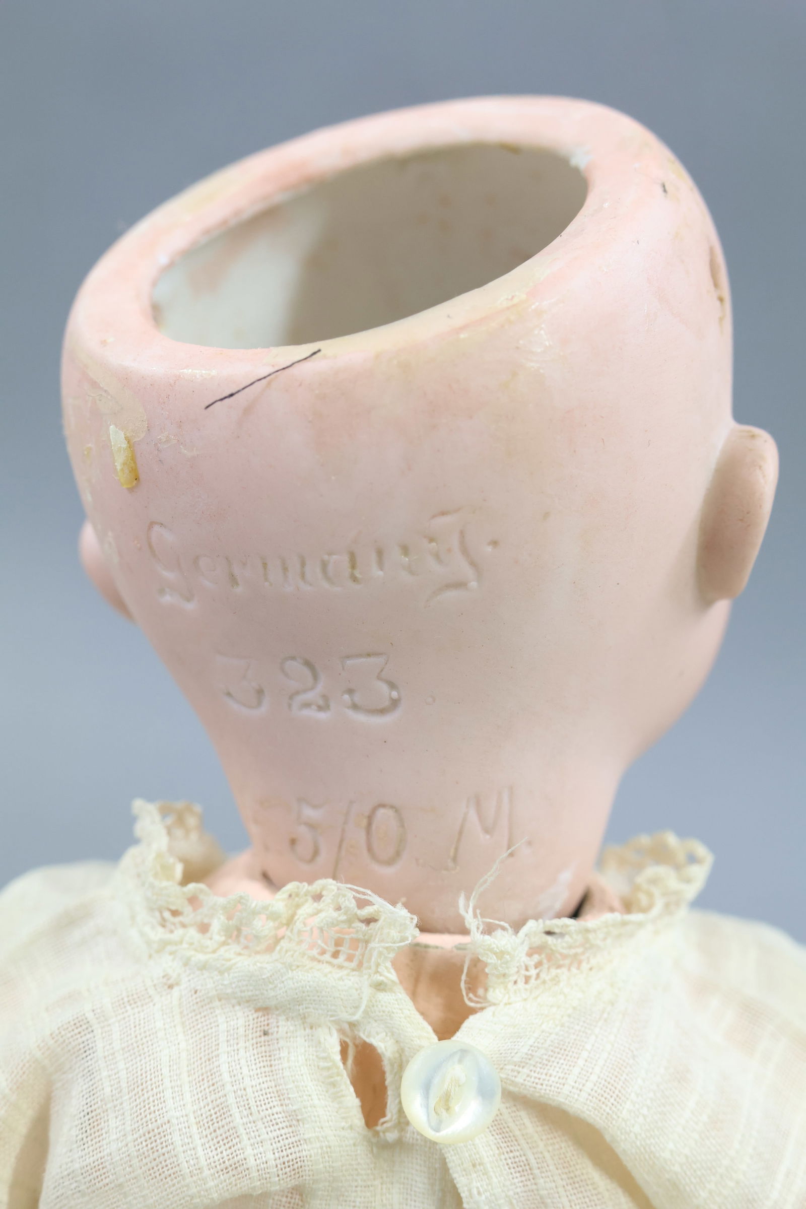 BISQUE GOOGLY EYE DOLLS. - 8