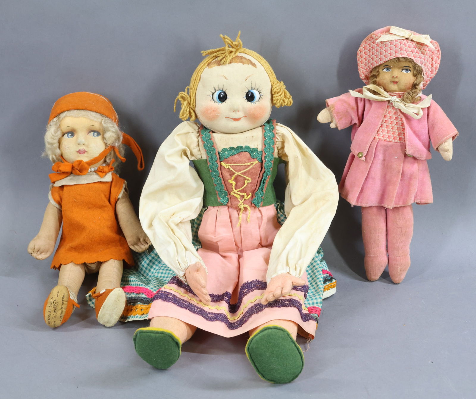 CLOTH DOLLS. (1 of 9)