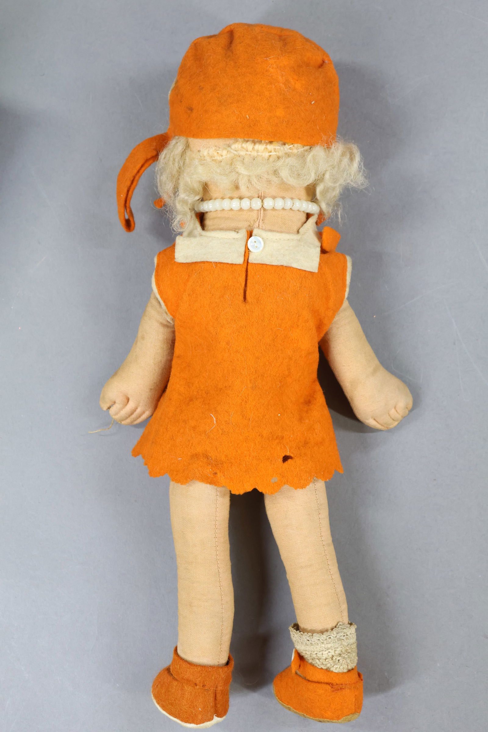 CLOTH DOLLS. - 9