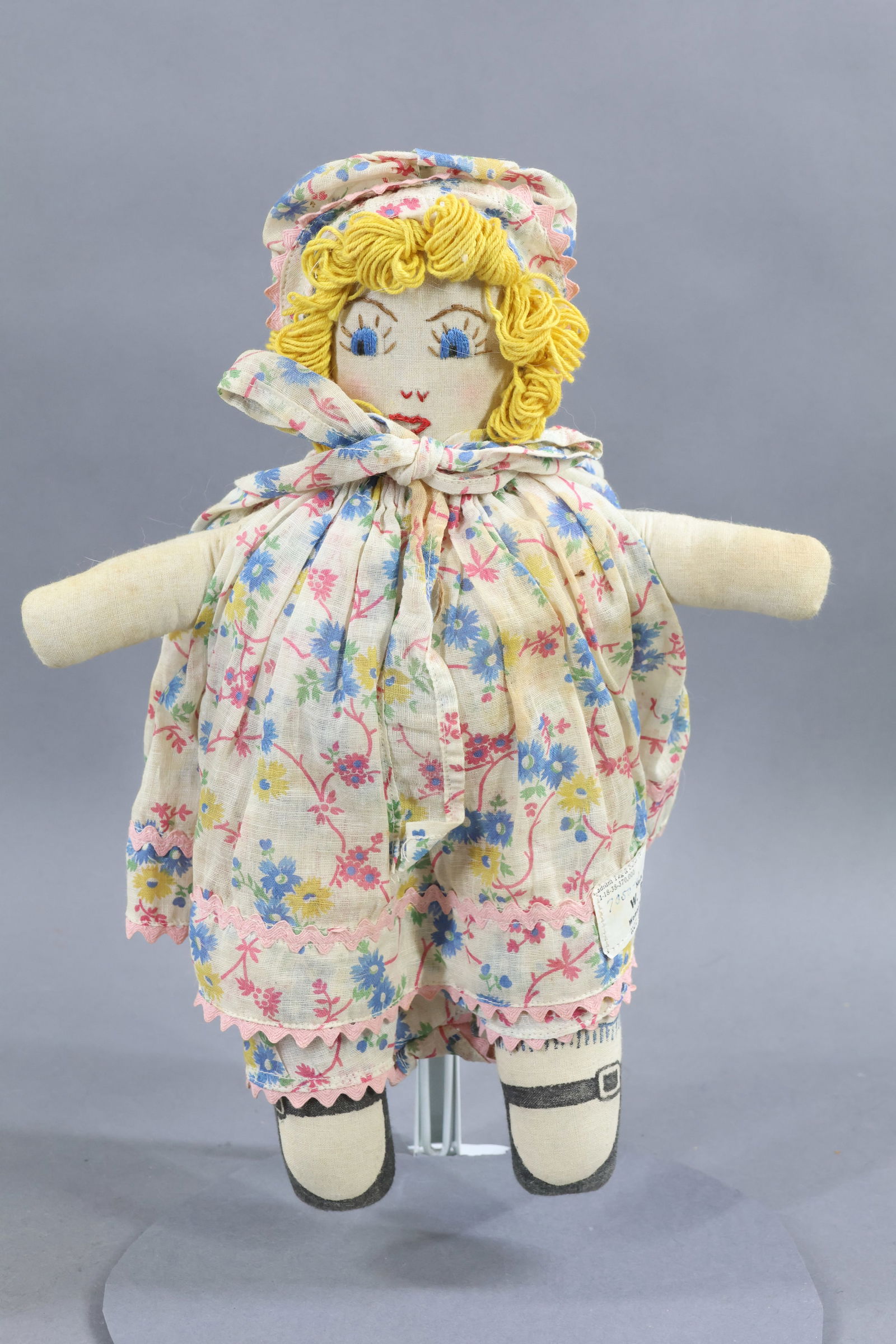 CLOTH DOLLS. - 10