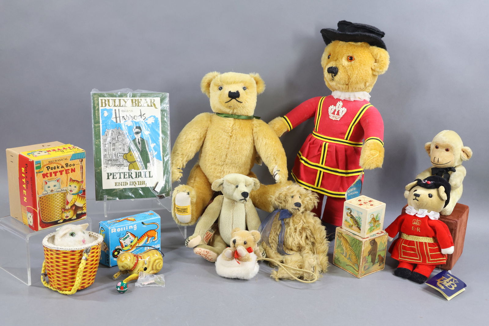 VINTAGE/OTHER ANIMALS. (1 of 19)