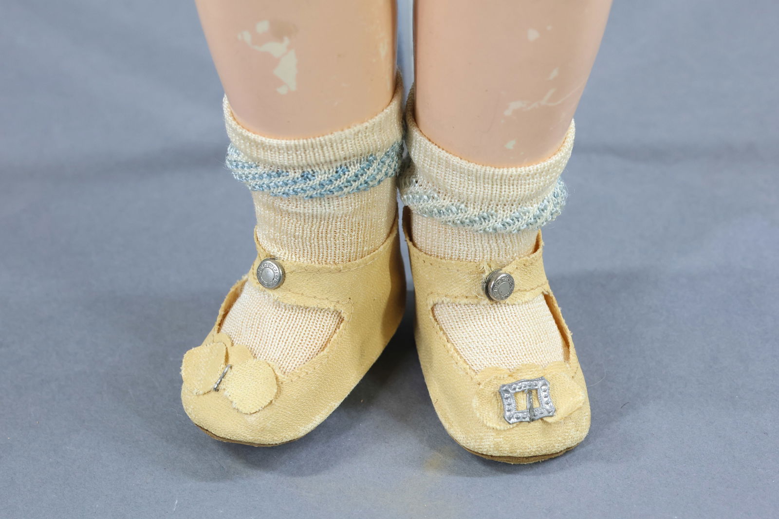 COMPOSITION DOLLS. - 11