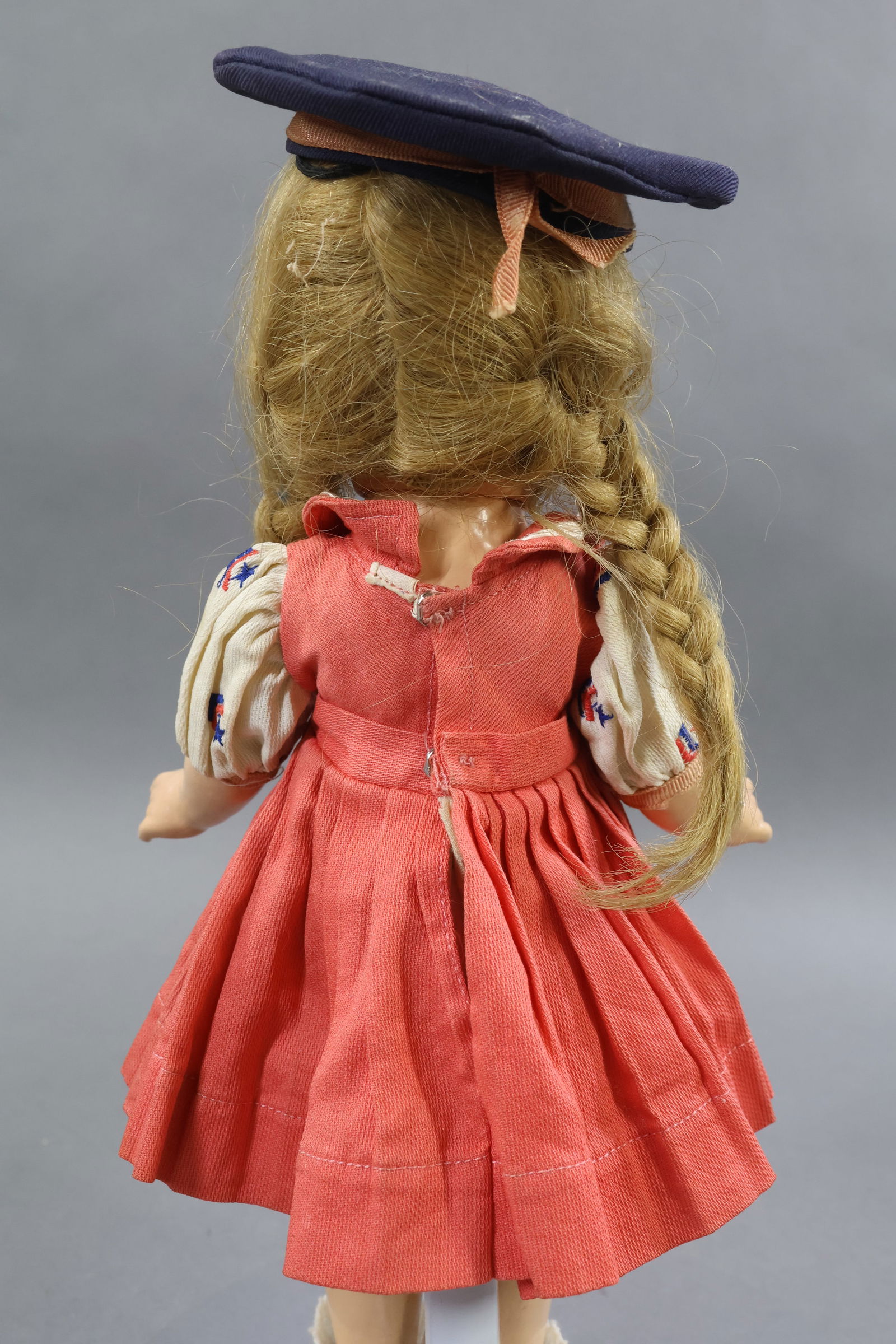 COMPOSITION DOLLS. - 12