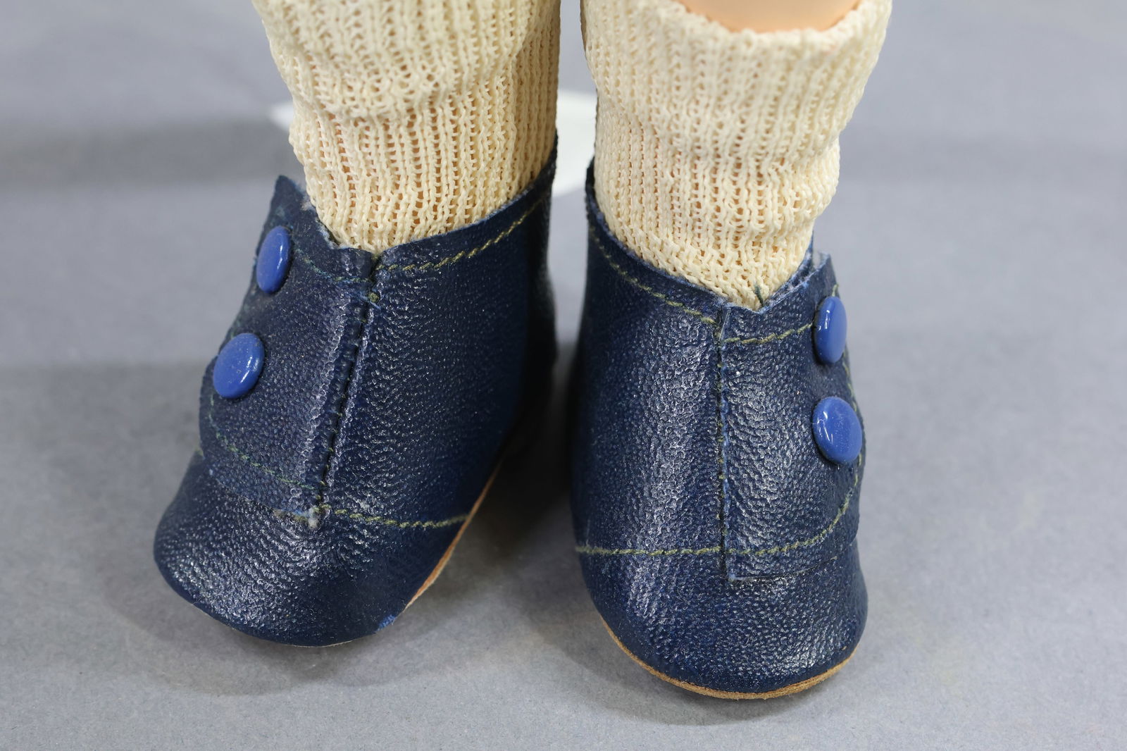 COMPOSITION DOLLS. - 17