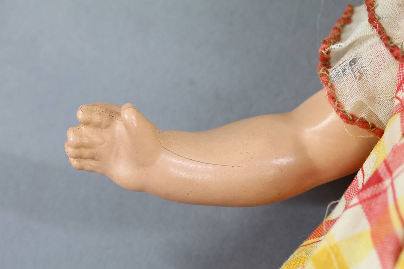 COMPOSITION DOLLS. - 15