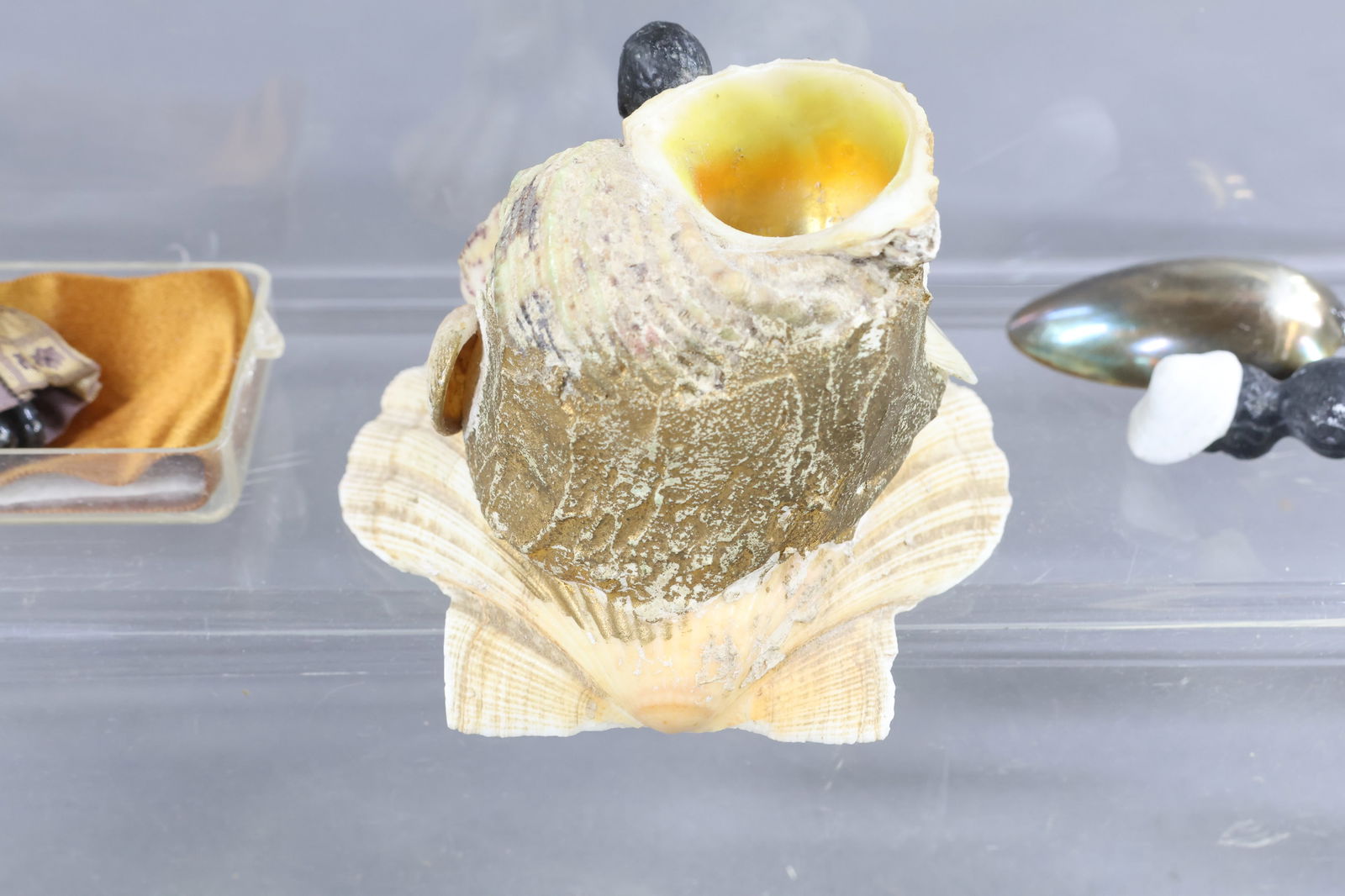 BLACK DOLLS/FIGURINES. - 10