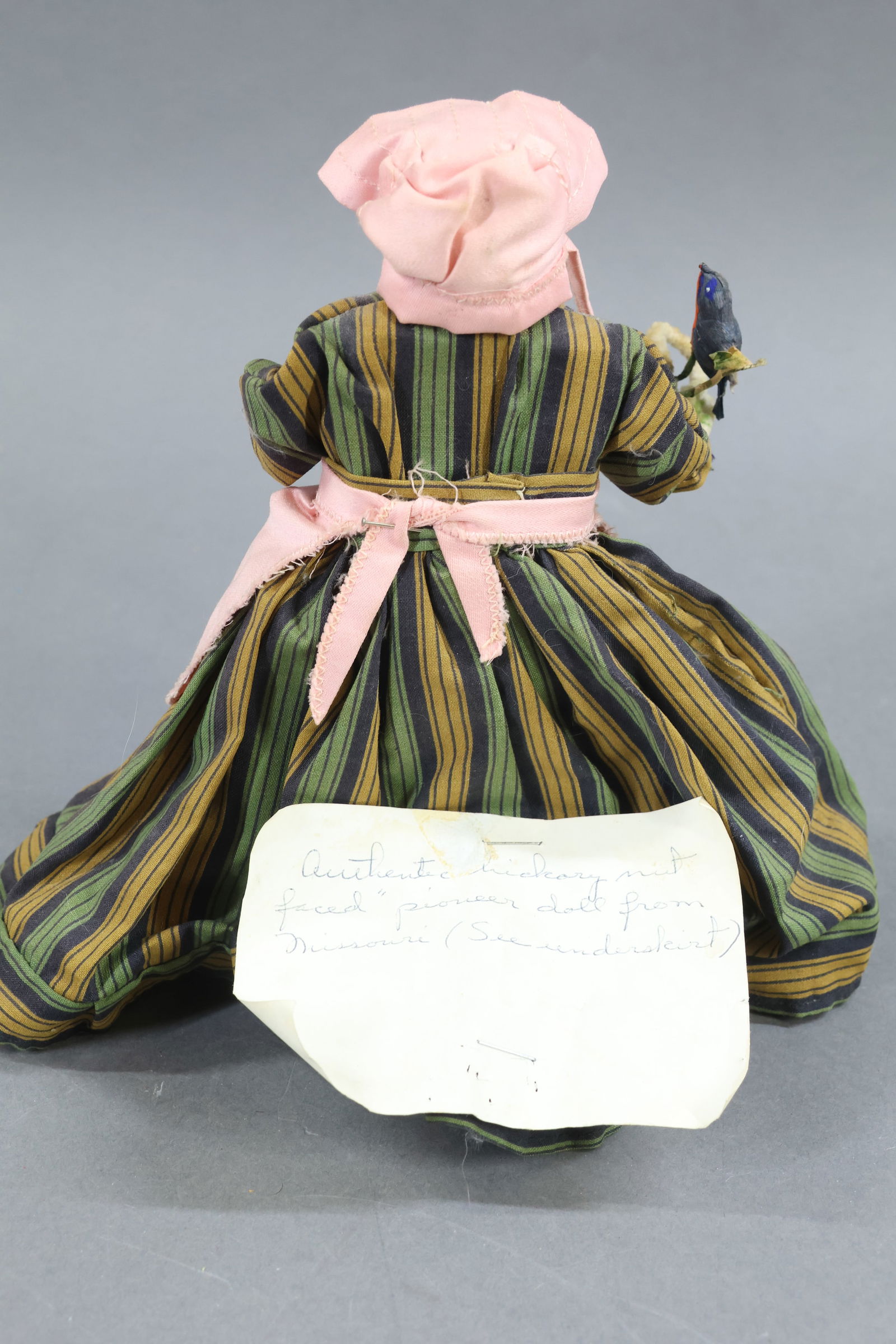 BLACK DOLLS/FIGURINES. - 15