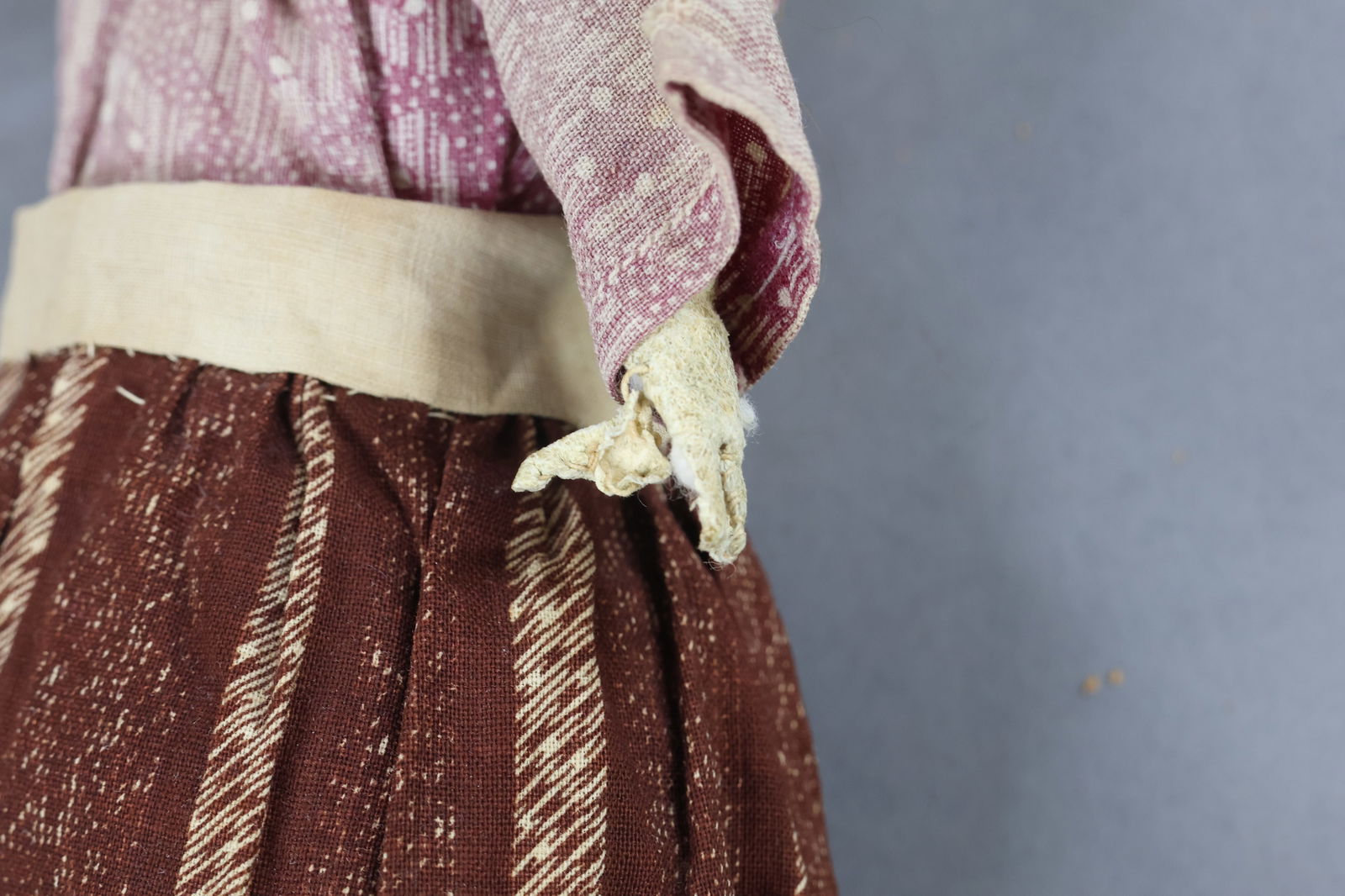 PAPIER MACHE/WAX OVER. - 12