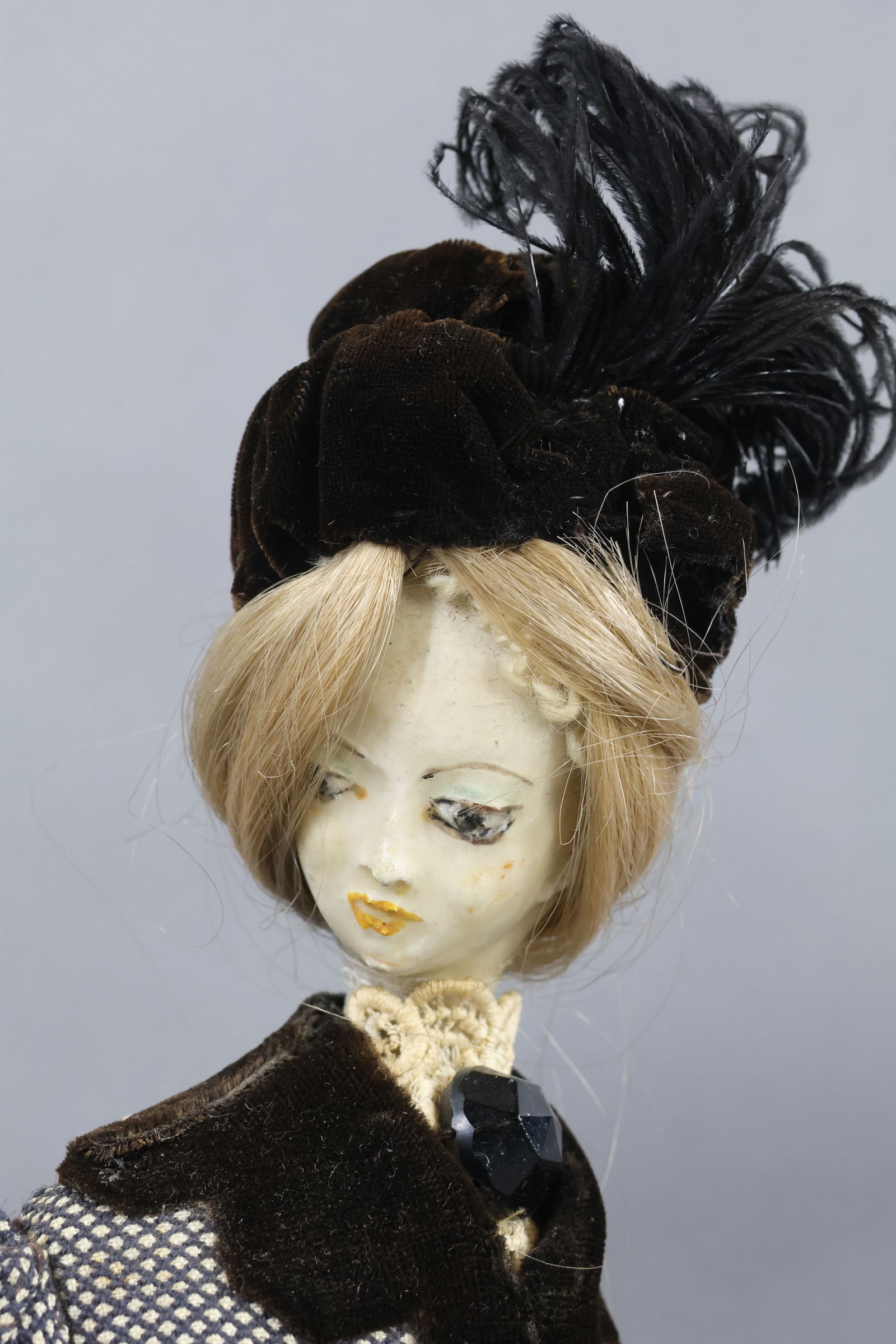 PAPIER MACHE/COMPOSITE DOLLS. - 3