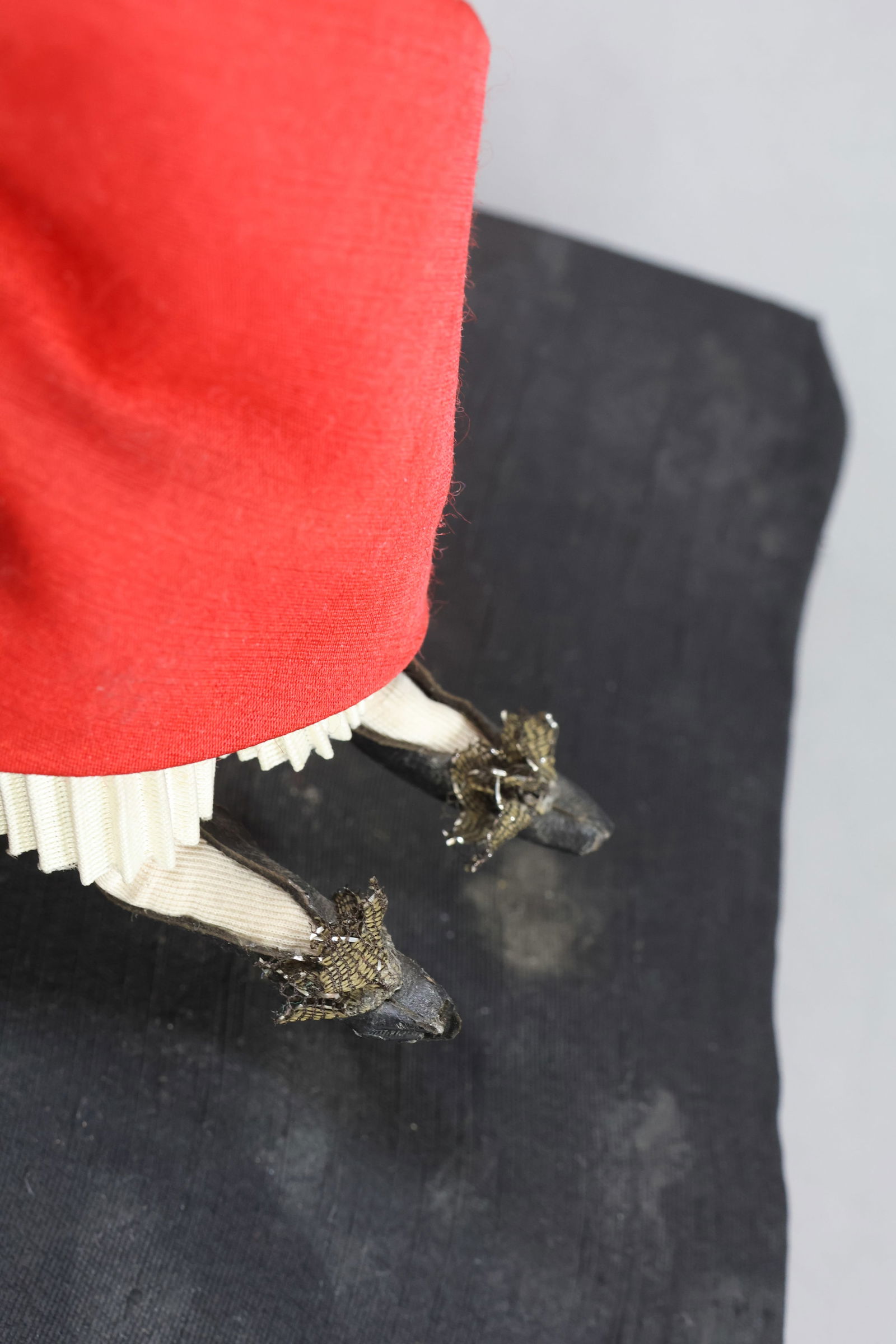 PAPIER MACHE/COMPOSITE DOLLS. - 9