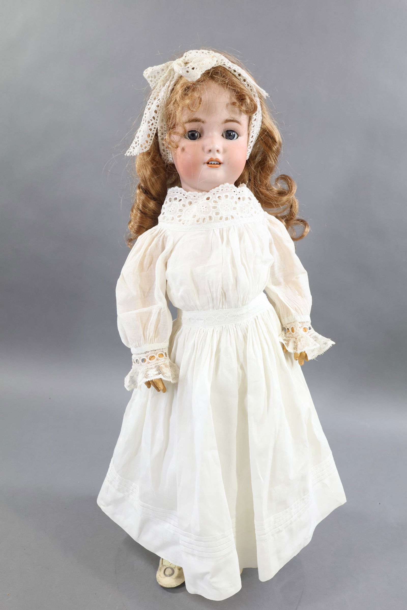GERMAN BISQUE DOLLS. - 8