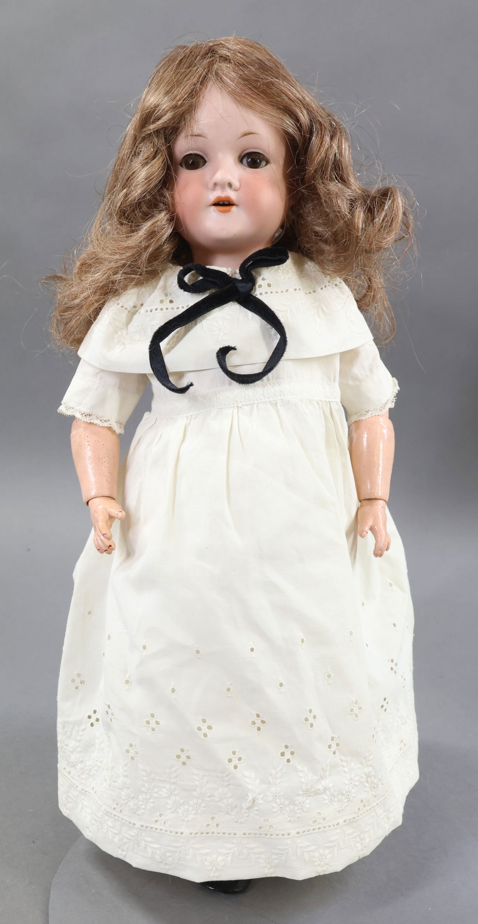 GERMAN BISQUE DOLLS. - 2