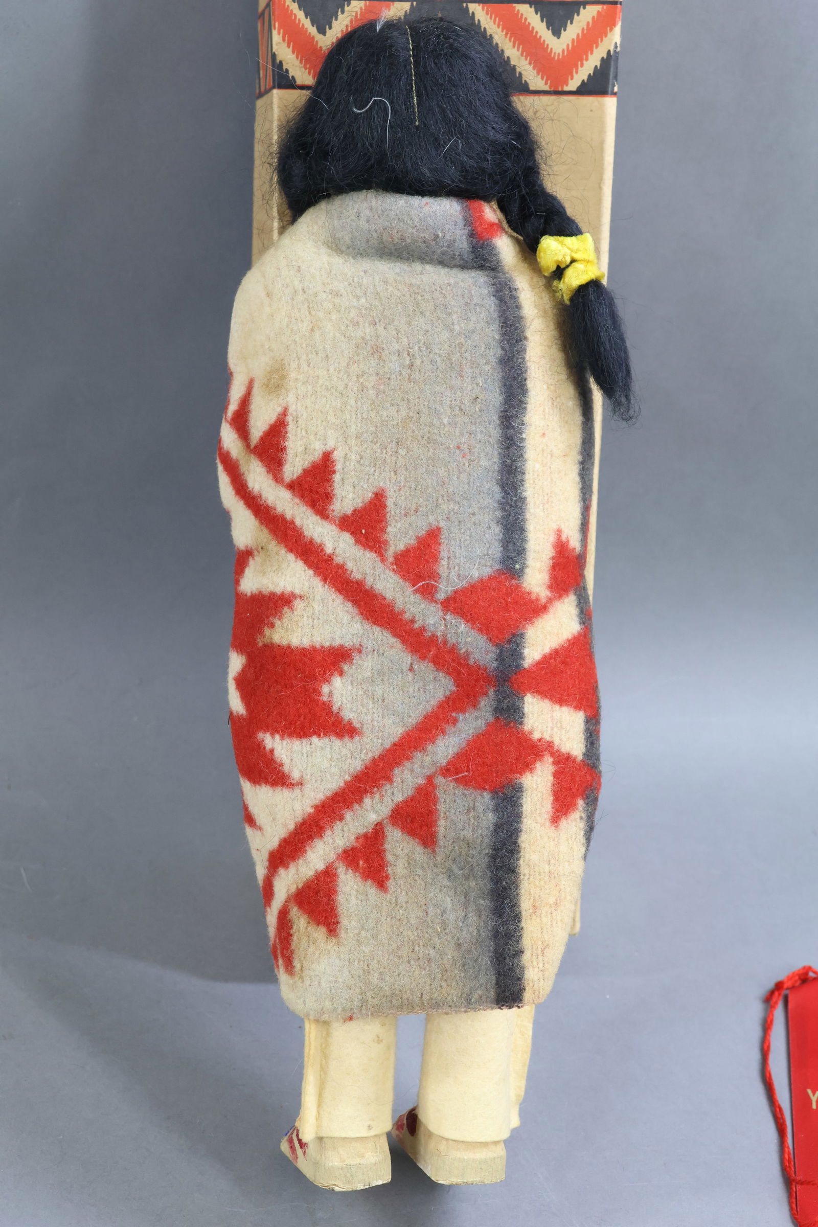 NATIVE AMERICAN DOLLS. - 12