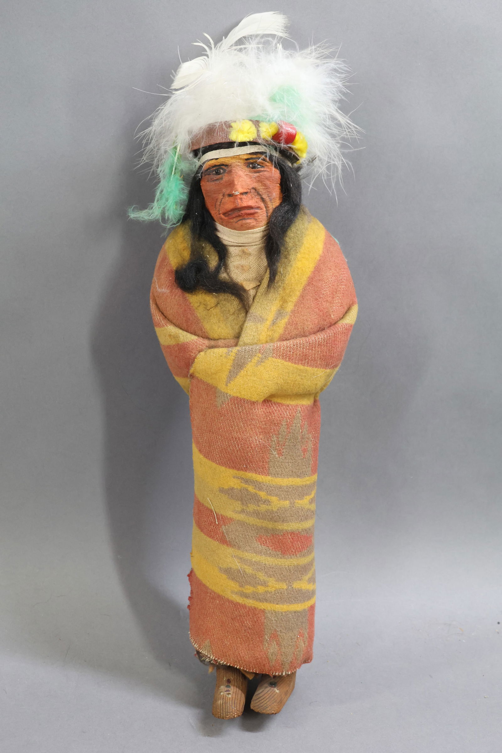 NATIVE AMERICAN DOLLS. - 14