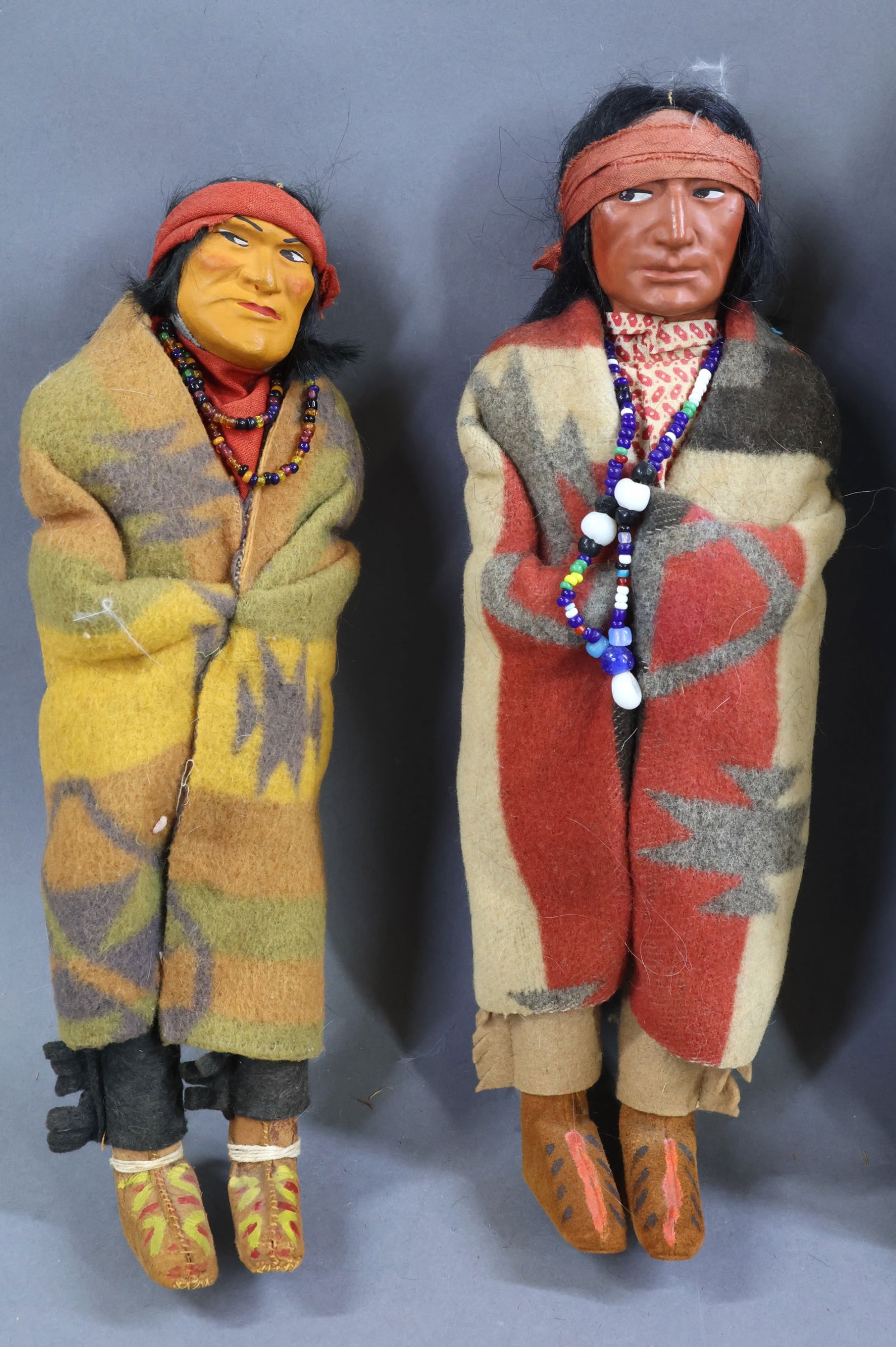 NATIVE AMERICAN DOLLS. - 2