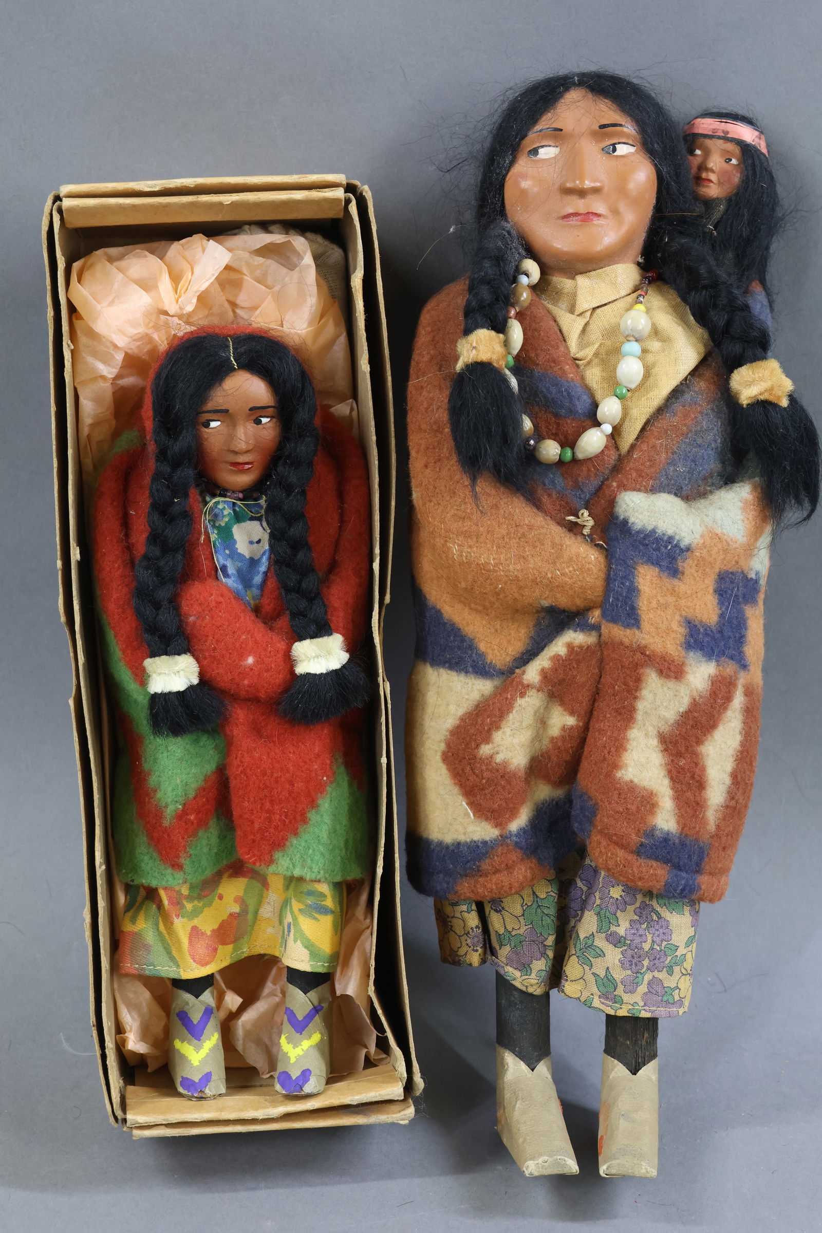 NATIVE AMERICAN DOLLS. - 11