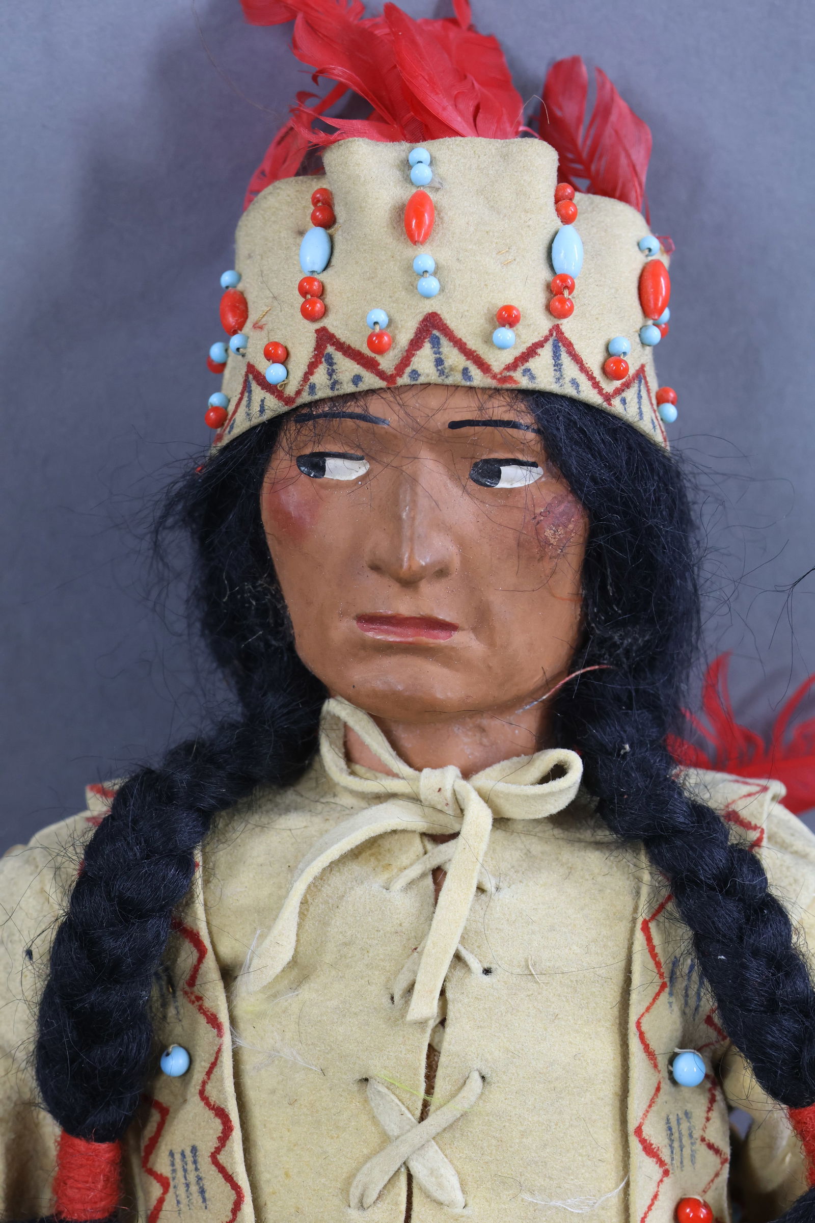 NATIVE AMERICAN DOLLS. - 5
