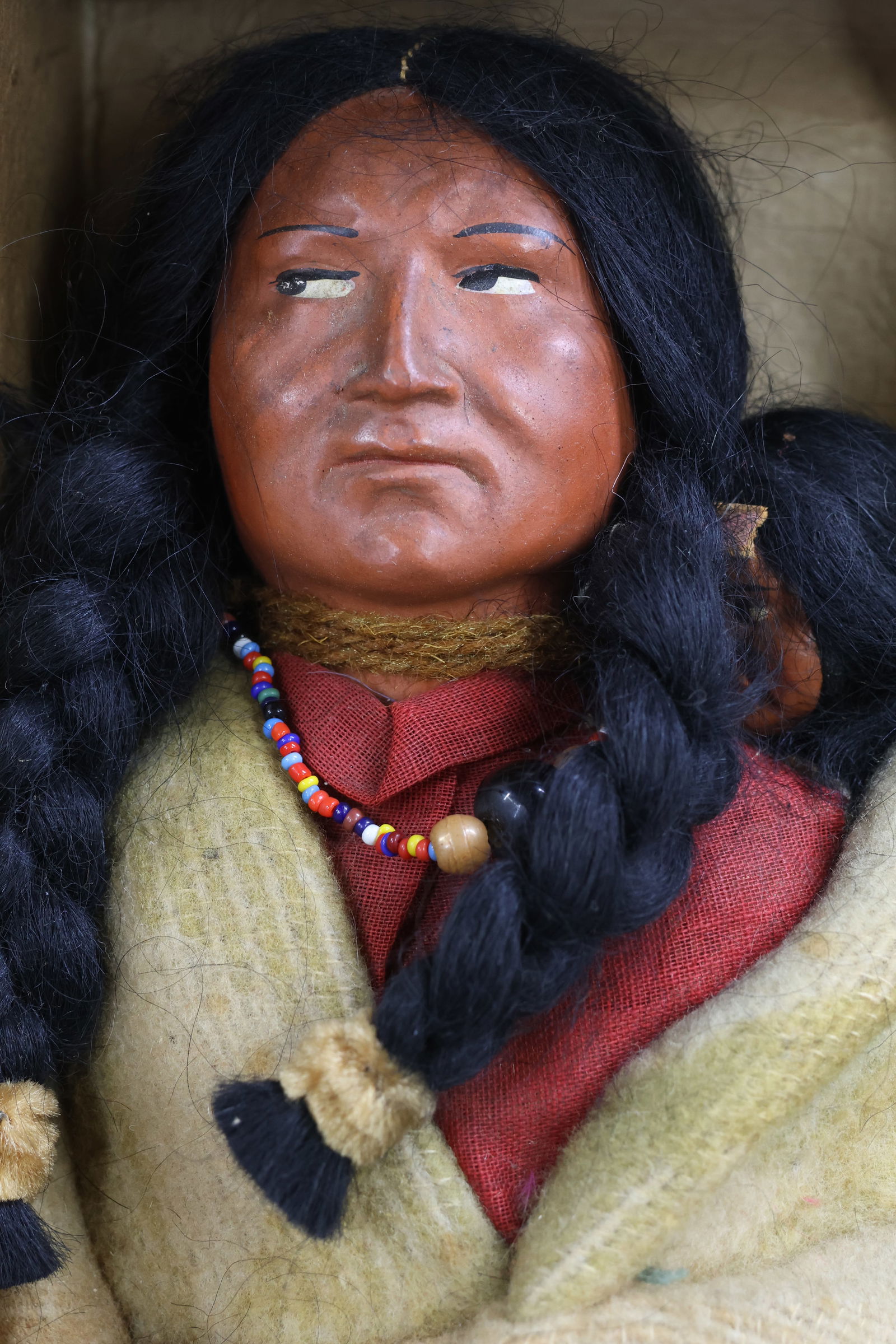 NATIVE AMERICAN DOLLS. - 10