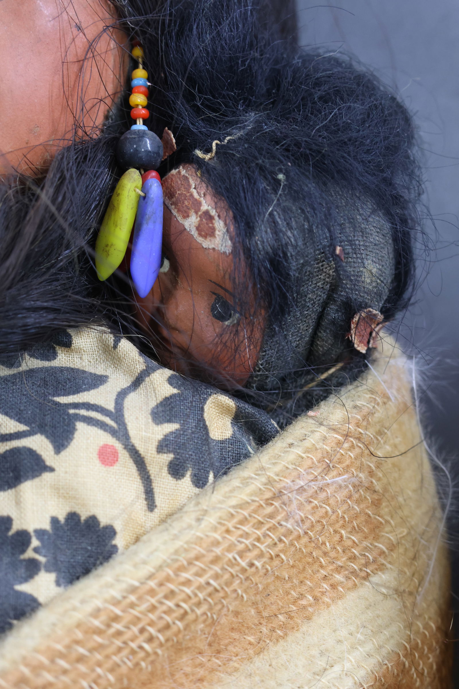 NATIVE AMERICAN DOLLS. - 9