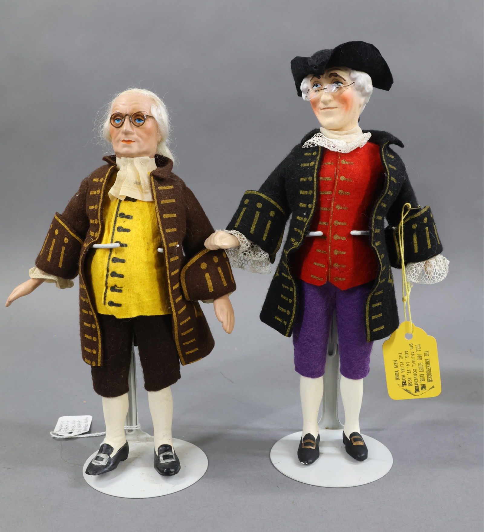 CONTEMPORARY/UFDC DOLLS. - 3