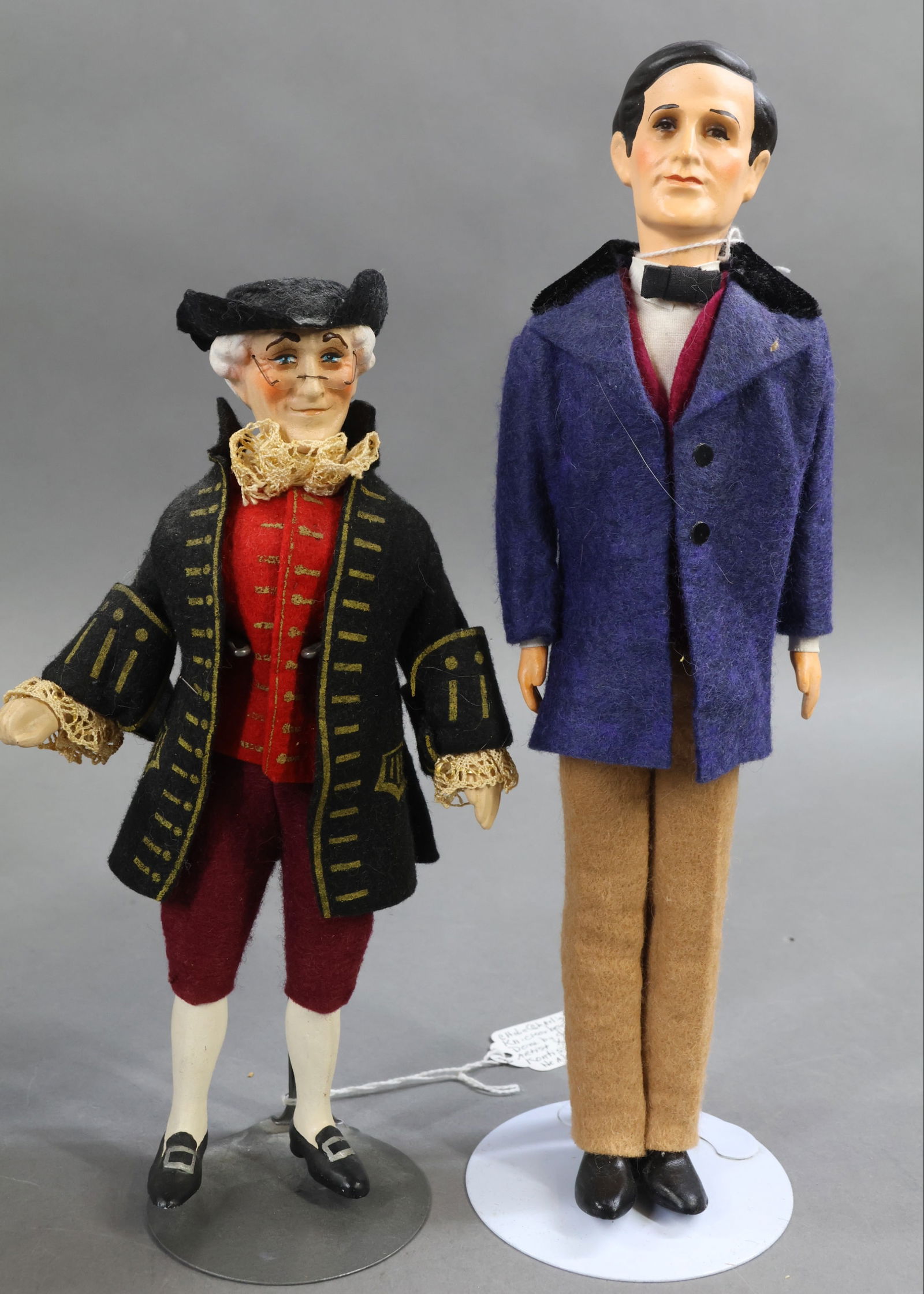 CONTEMPORARY/UFDC DOLLS. - 7