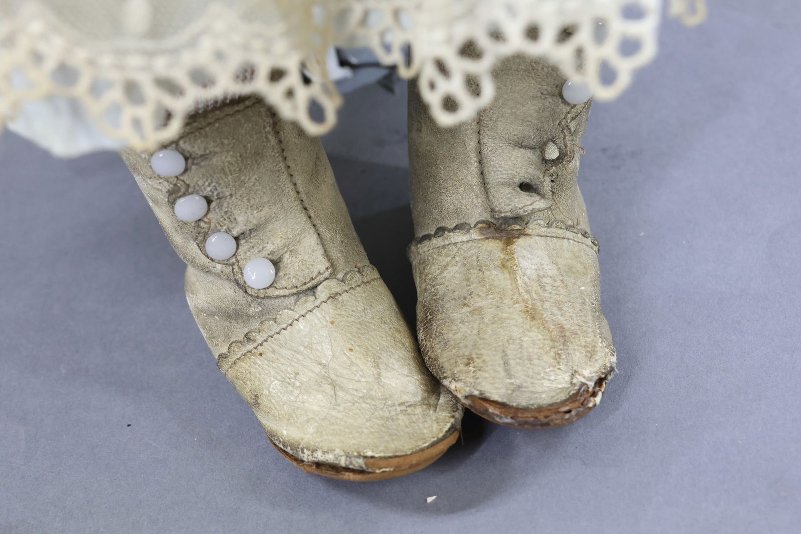 GERMAN BISQUE DOLLS. - 10