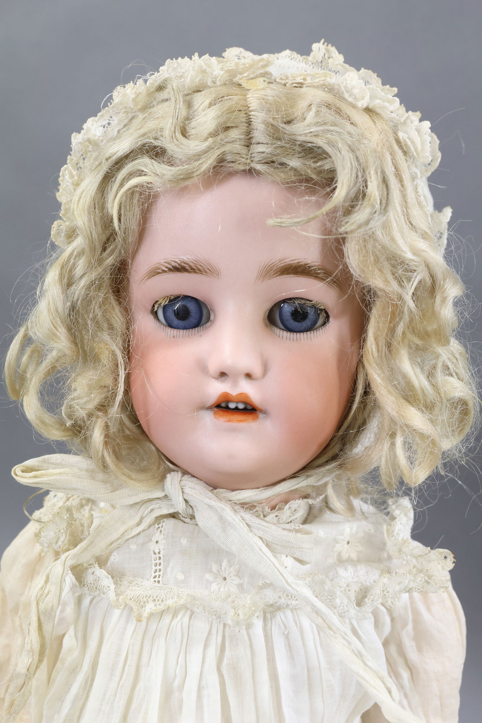 GERMAN BISQUE DOLLS. - 3