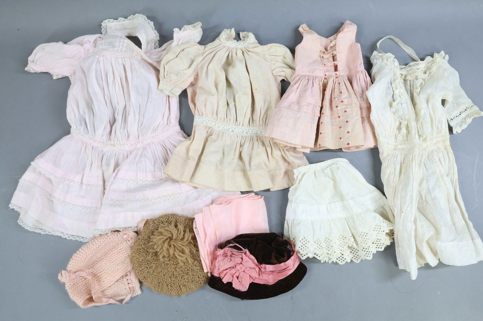 GERMAN BISQUE DOLLS. - 13