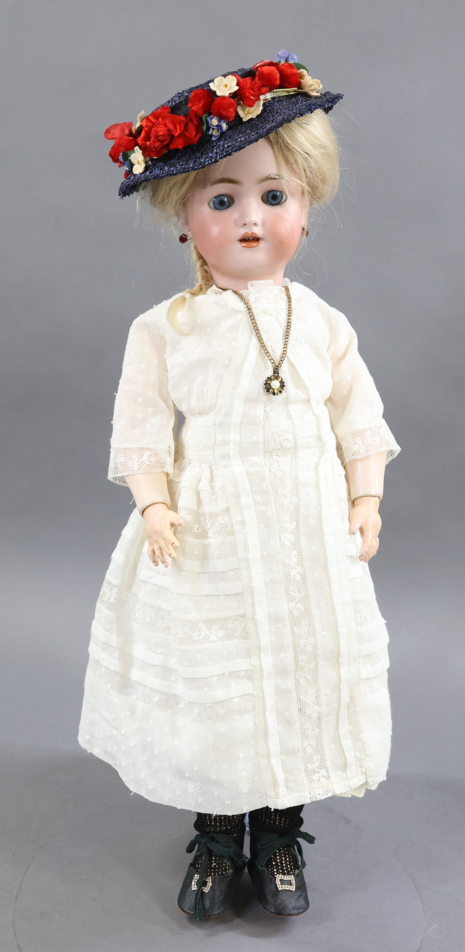GERMAN BISQUE DOLLS. - 2