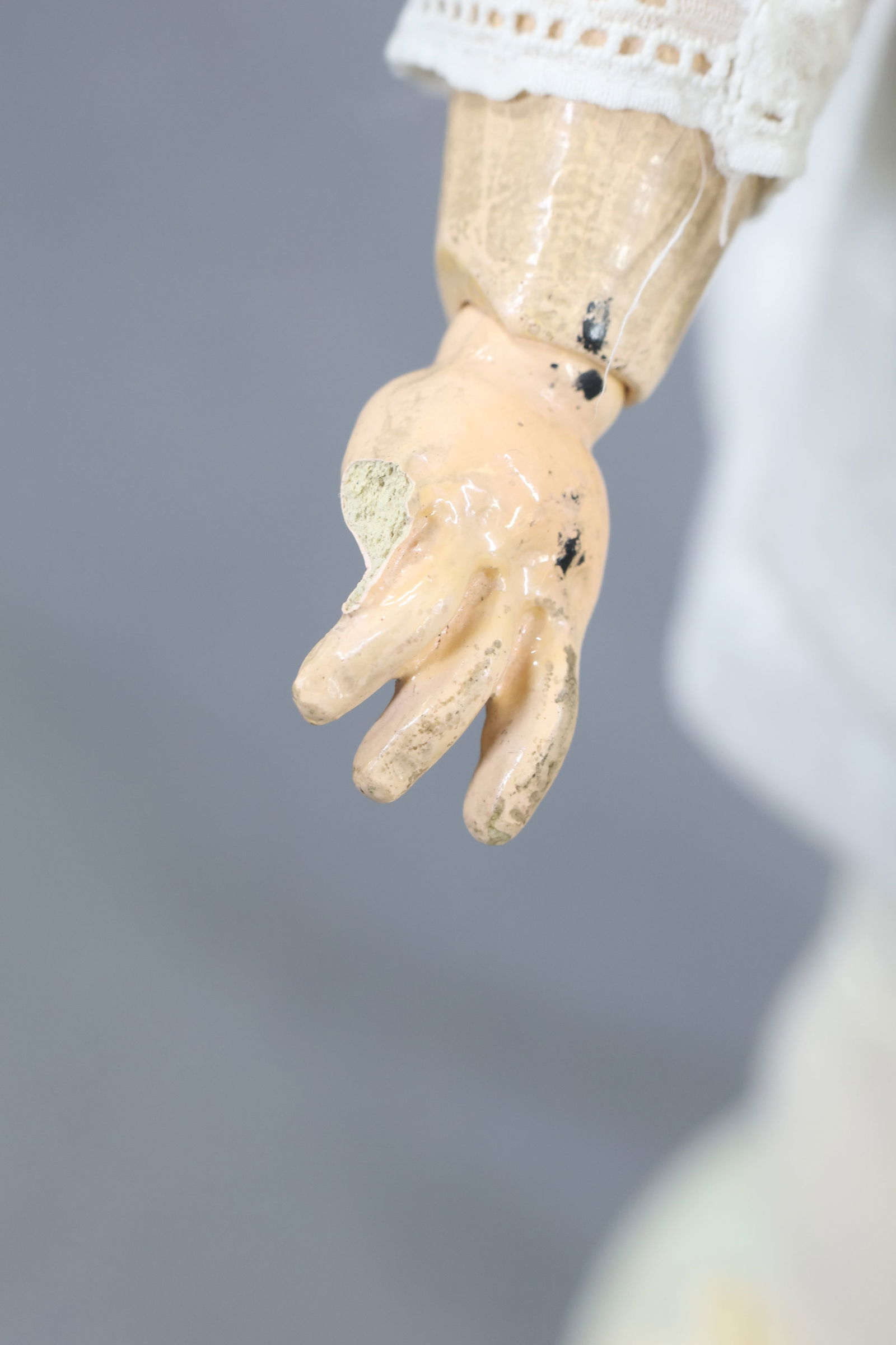 GERMAN BISQUE DOLLS. - 14